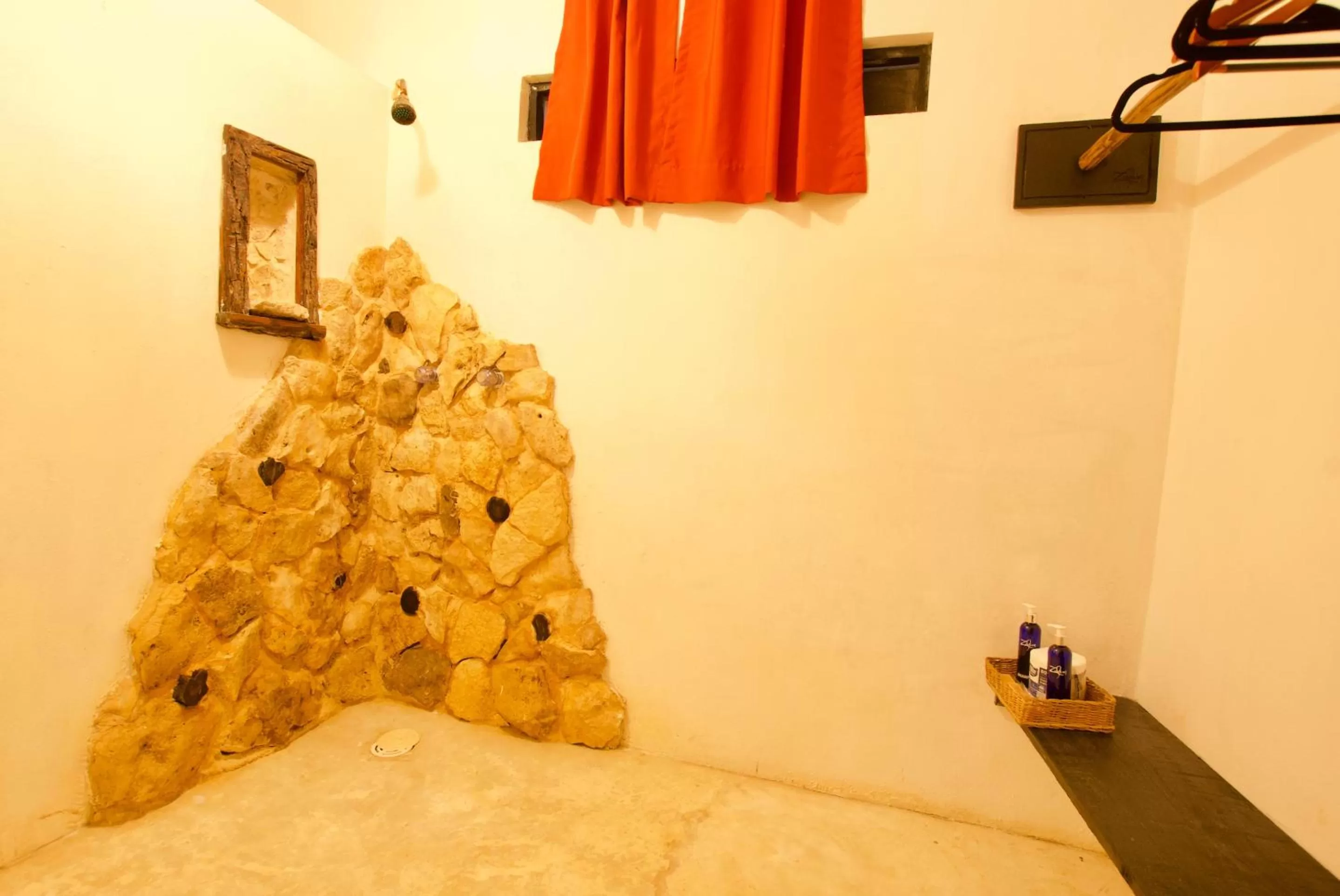 Bathroom in Hotel Zulum