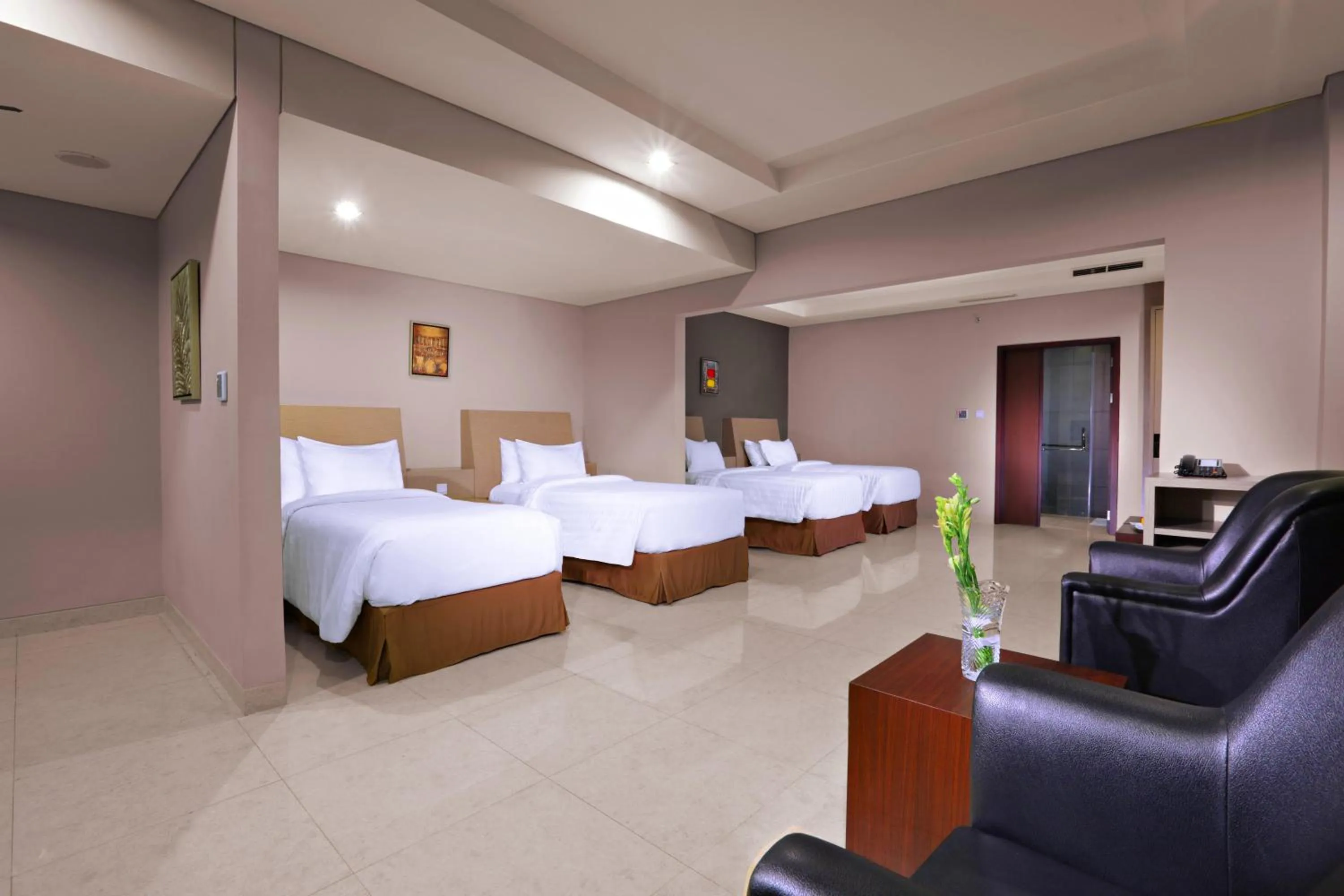 Bed in Aston Imperial Bekasi Hotel & Conference Center
