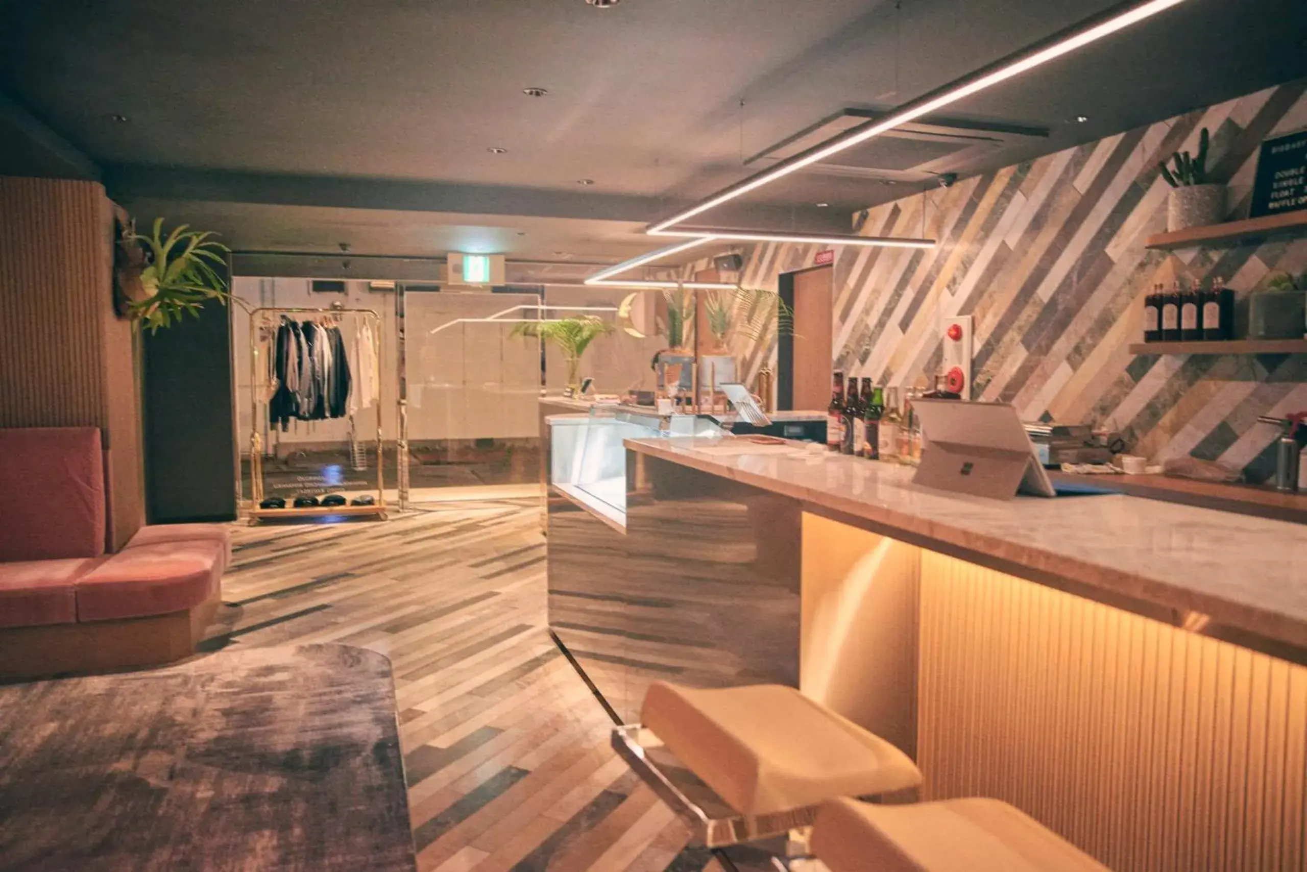 Hotel She, Kyoto Hotel She, Kyoto