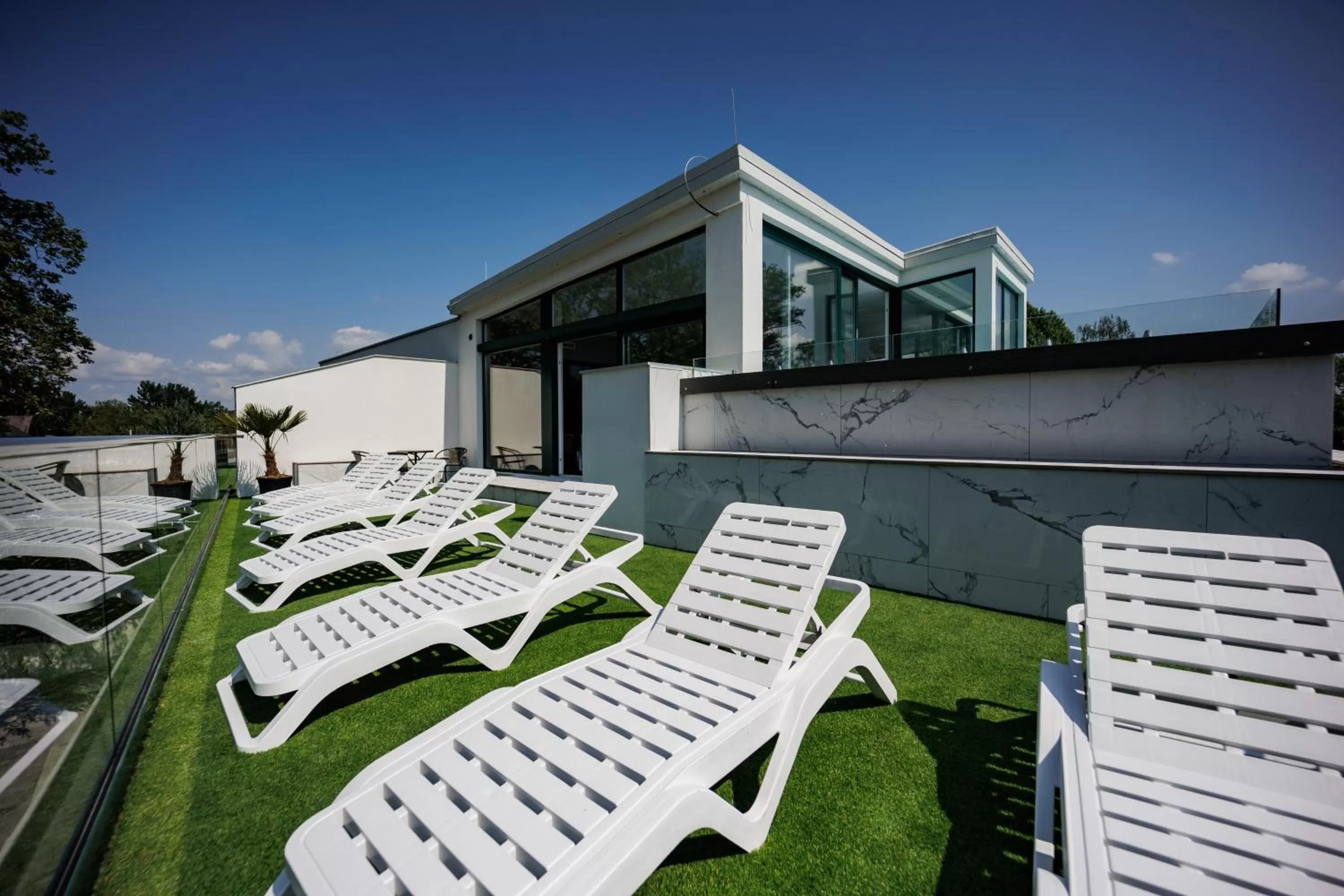 Villa Bauhaus Wellness Apart-Hotel