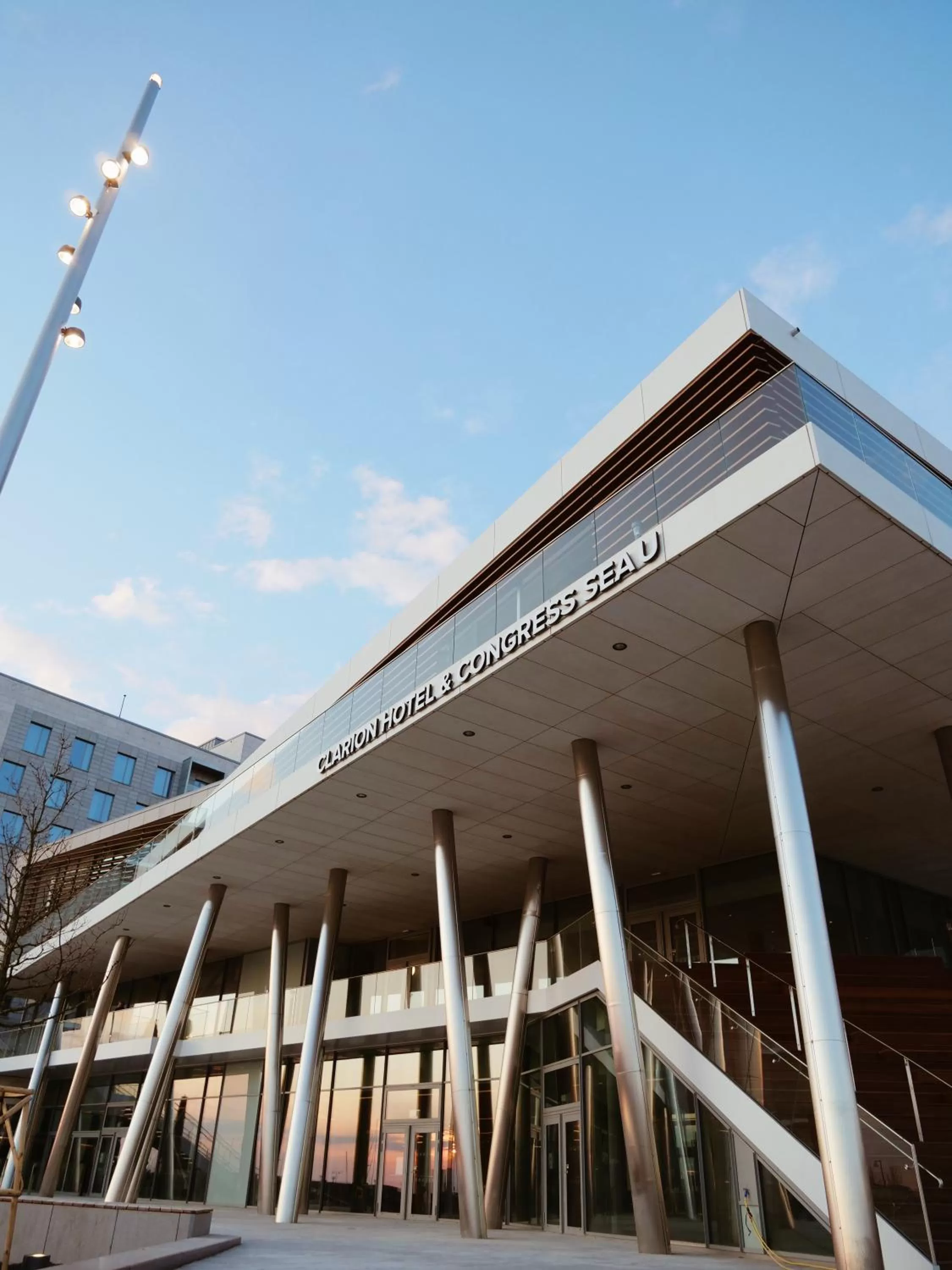 Facade/entrance in Clarion Hotel Sea U