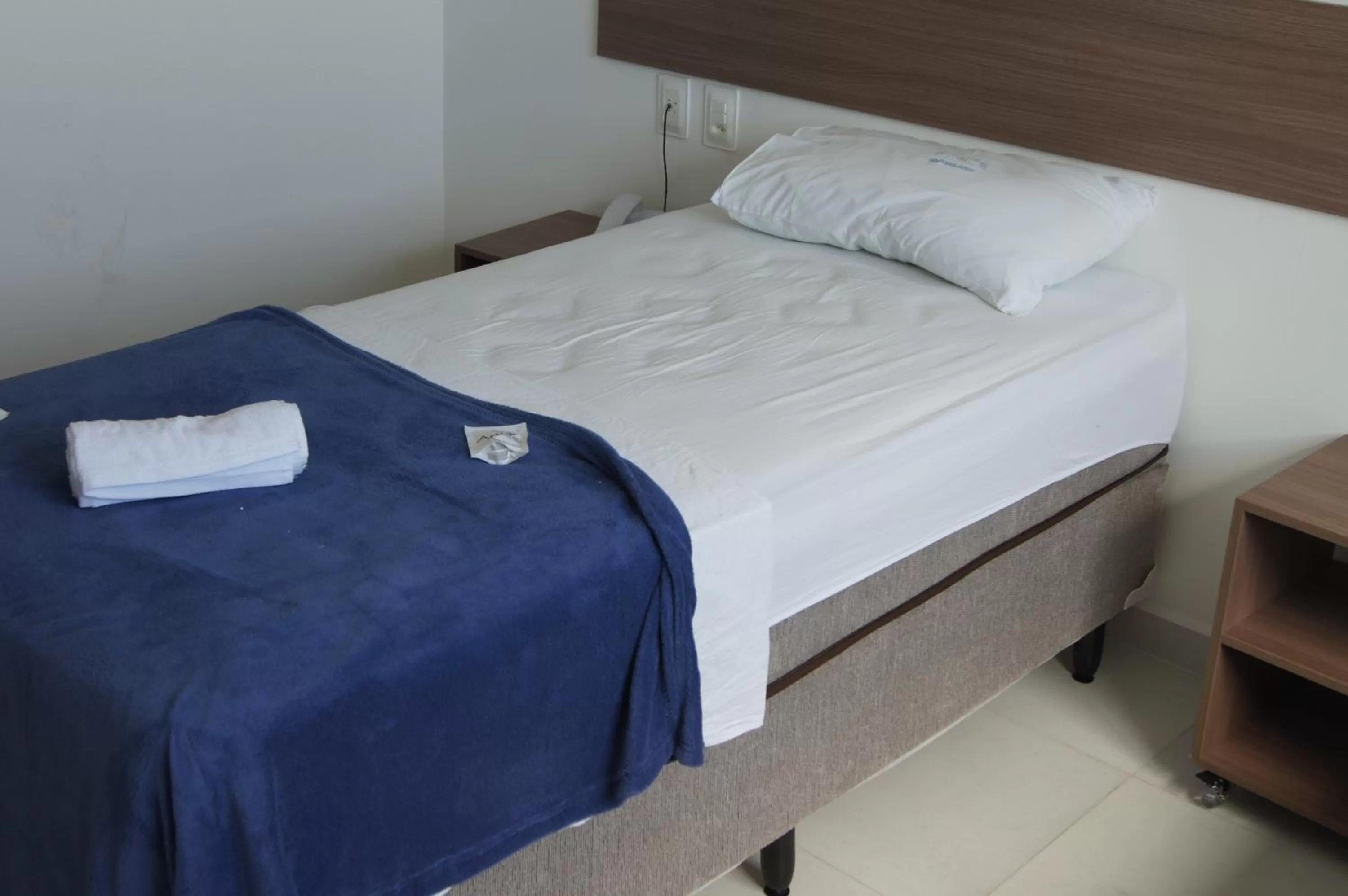 Photo of the whole room, Bed in Anjos Praia Hotel