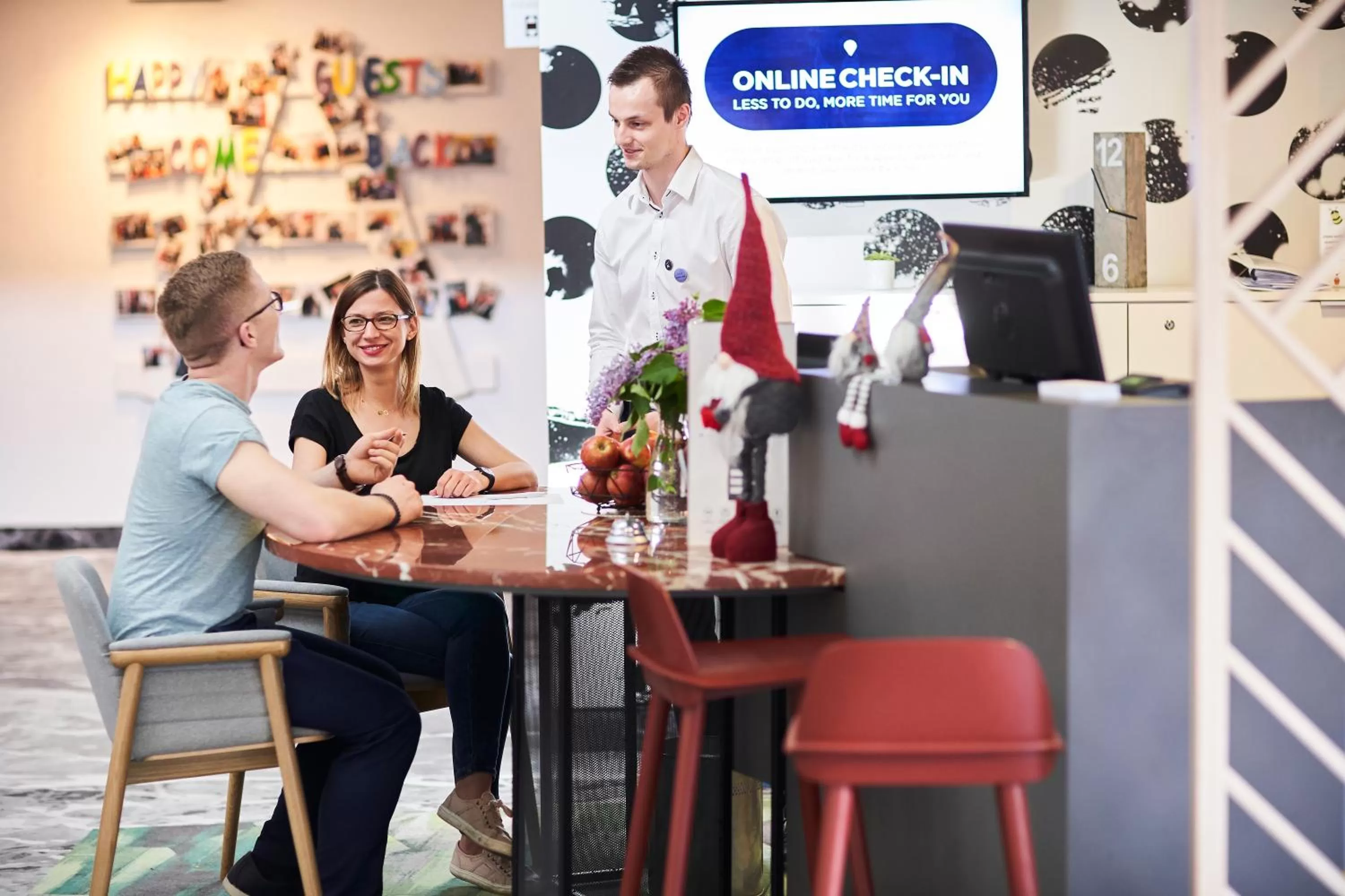 Staff in Novotel Wrocław City
