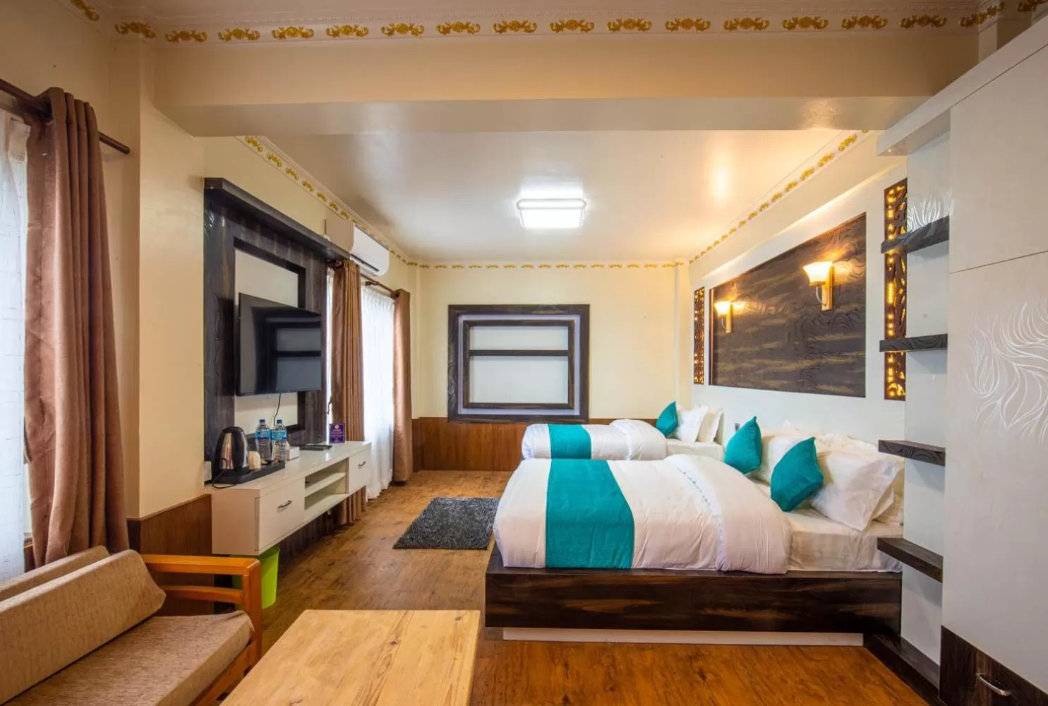 Bed in Hotel Himalayan Glacier