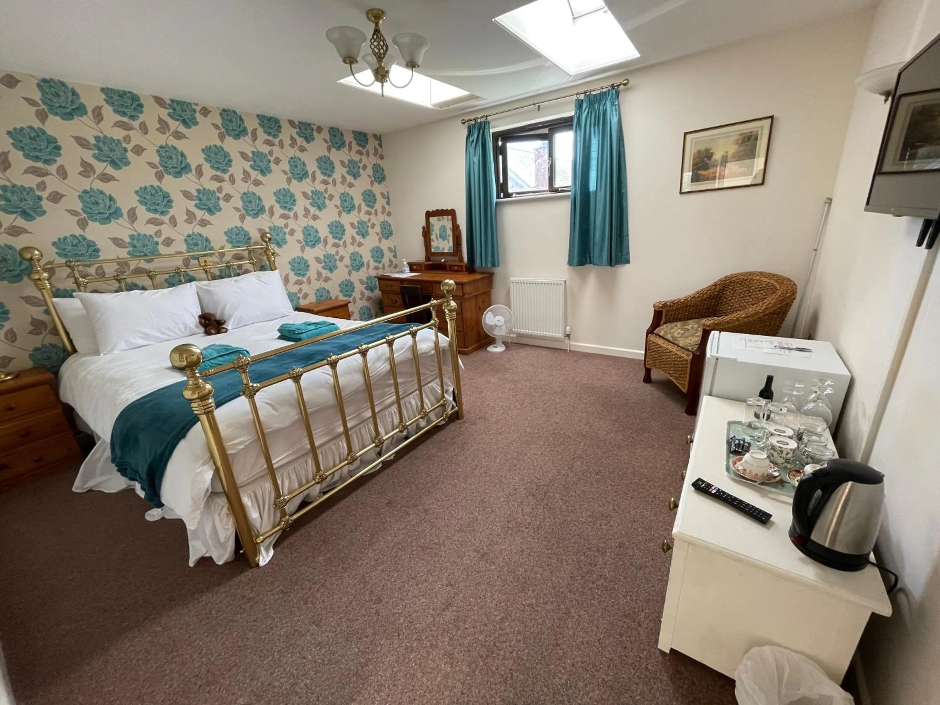 Bedroom, Bed in Station House, Dartmoor and Coast located, Village centre Hotel