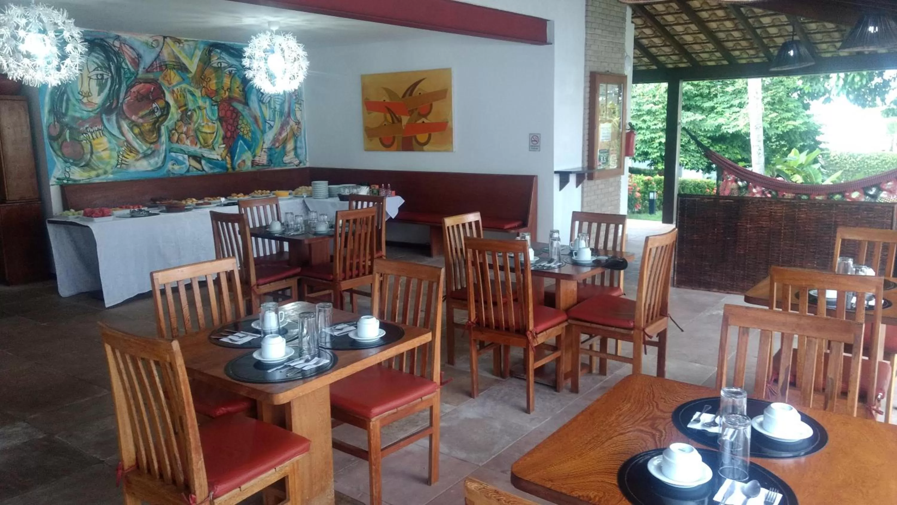 Restaurant/Places to Eat in Hotel Pousada Salvador Paradise