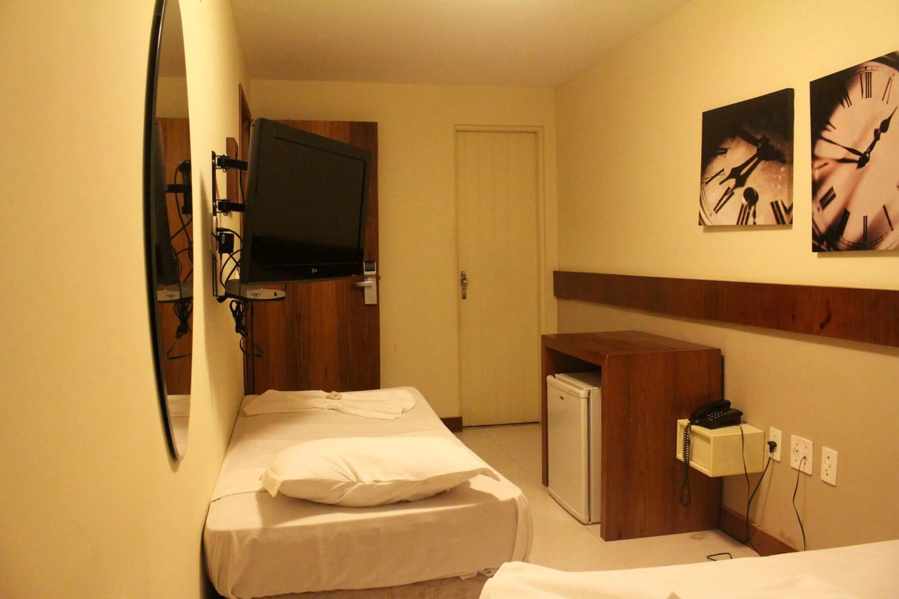 Standard Suite - single occupancy in Fortmar Hotel
