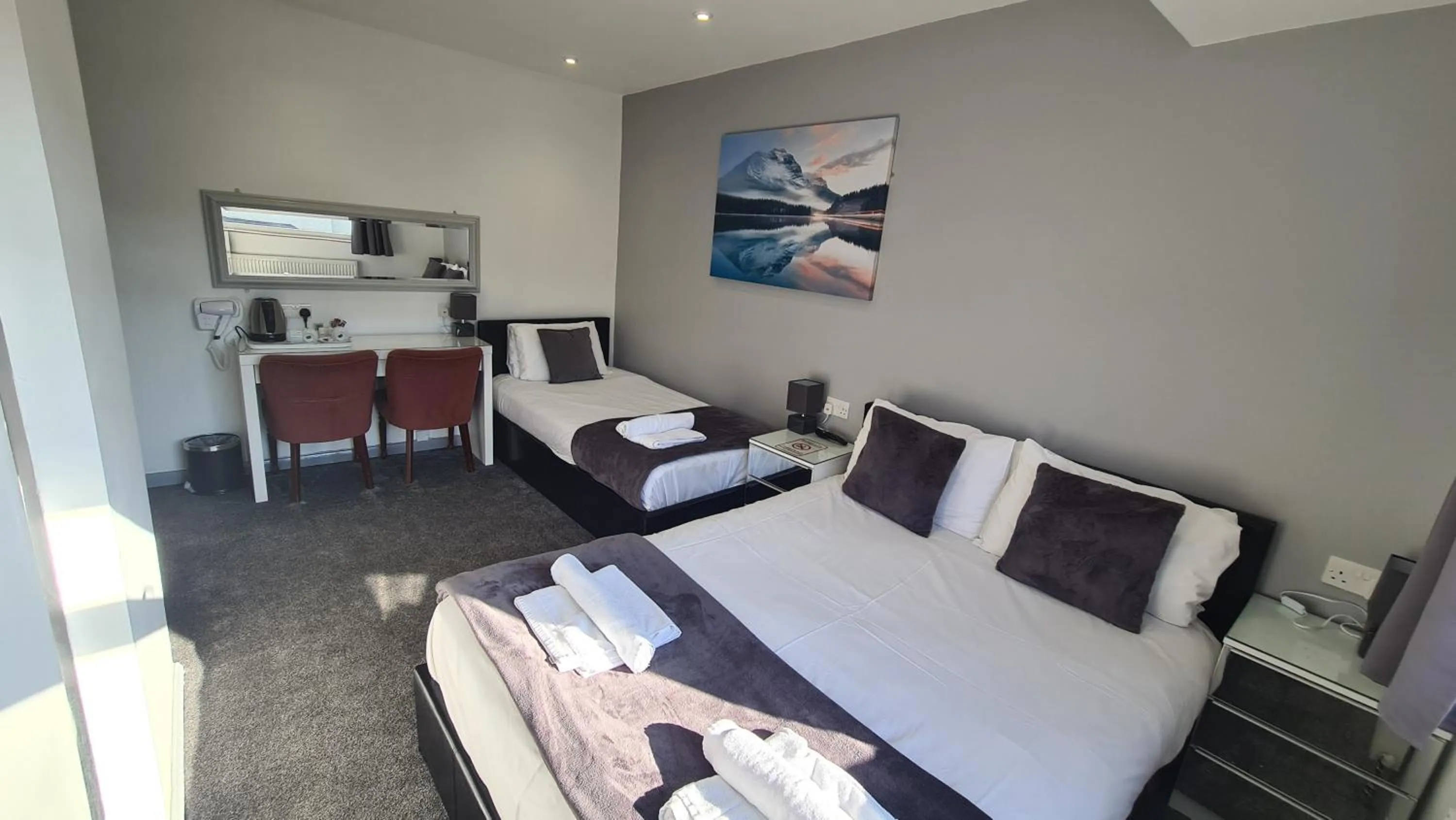 Bed in Y Gwynedd Inn