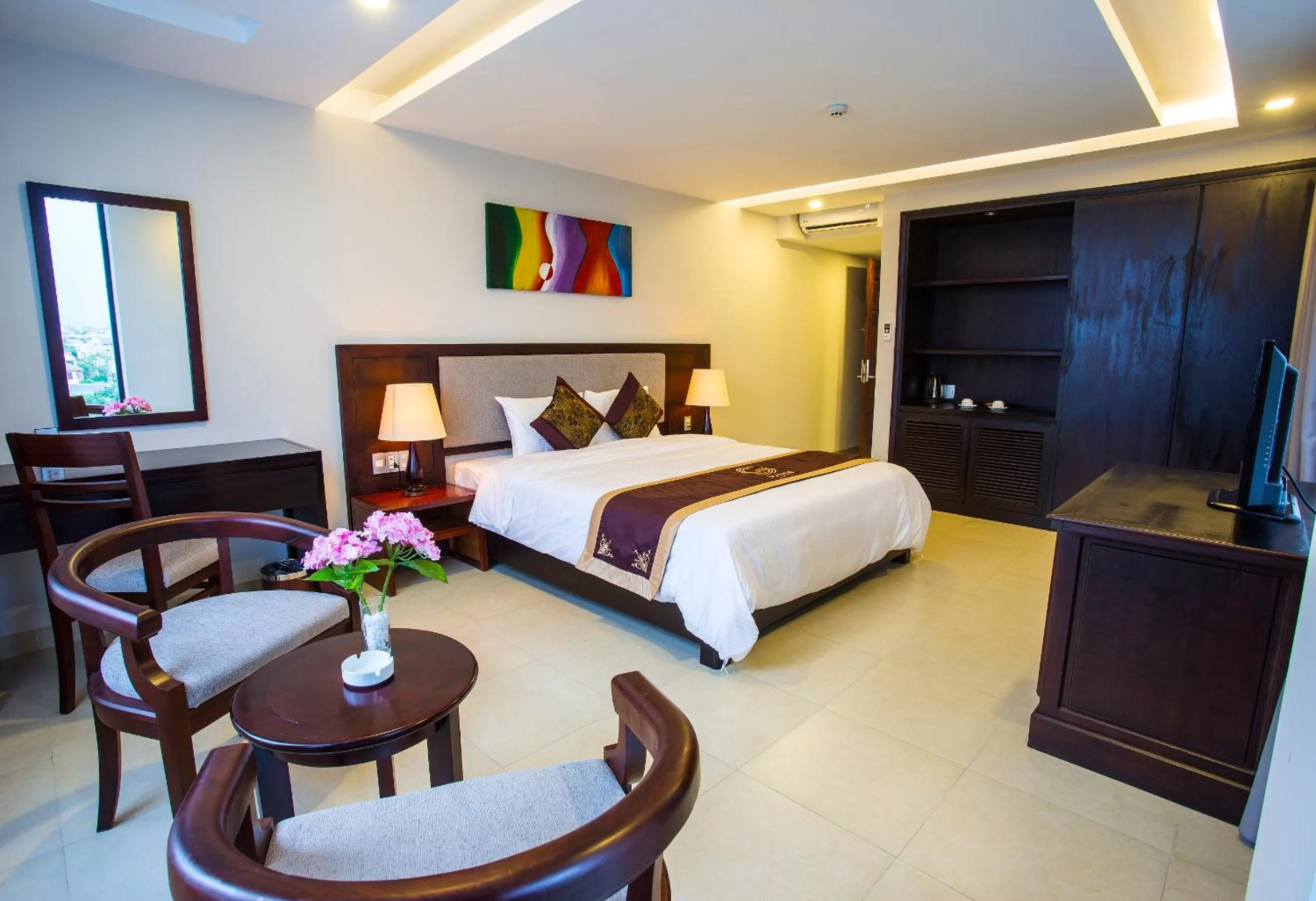 Bed in Golden Quang Tri Hotel