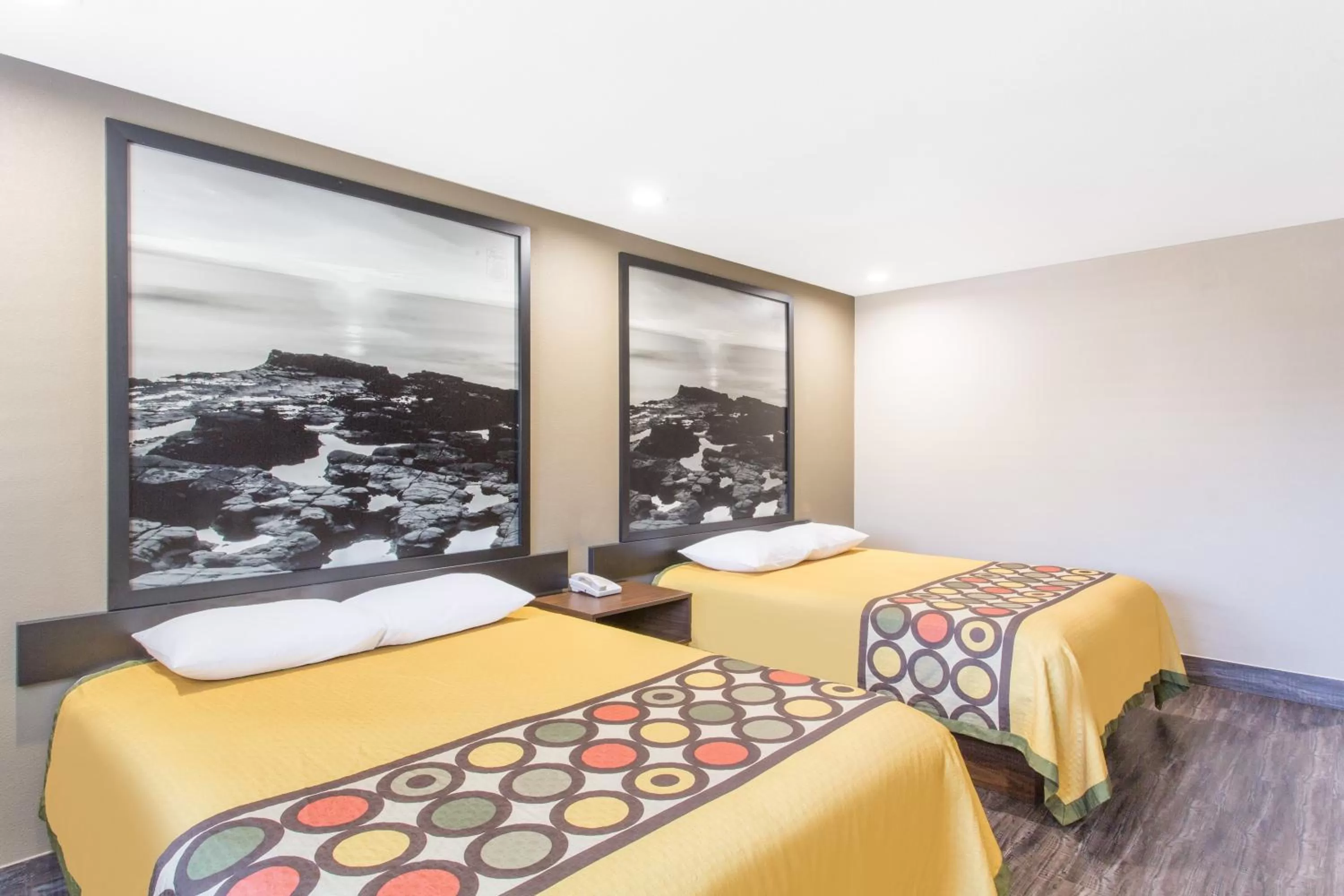 Decorative detail, Bed in Super 8 by Wyndham National City Chula Vista