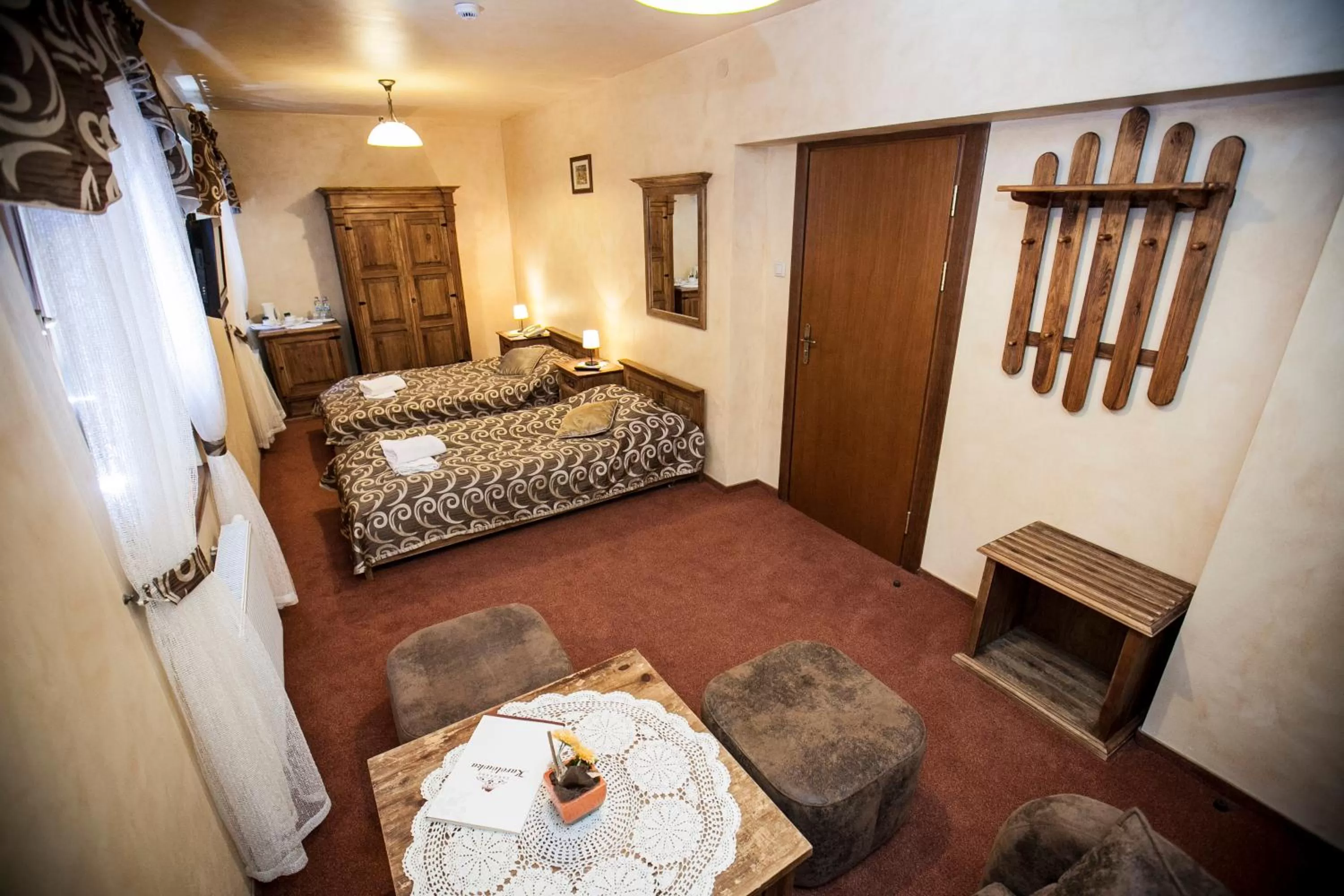 Photo of the whole room, Bed in Hotel Dwór Karolówka