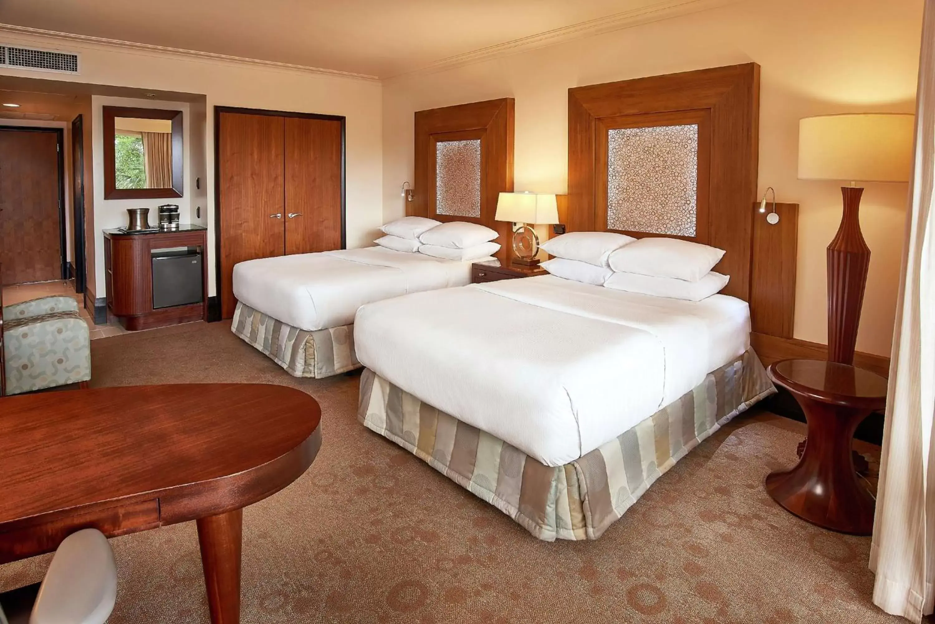 Deluxe Double Room with Pool View in Hilton Trinidad & Conference Centre Deluxe Double Room with Pool View in Hilton Trinidad & Conference Centre