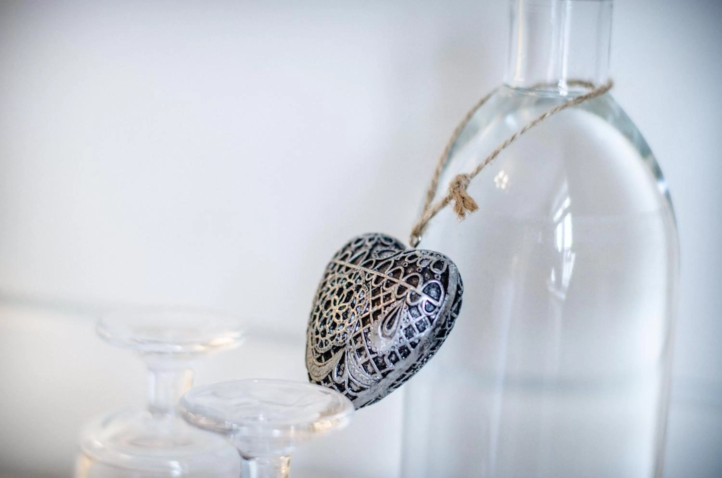 Decorative detail in The White Queen B&B