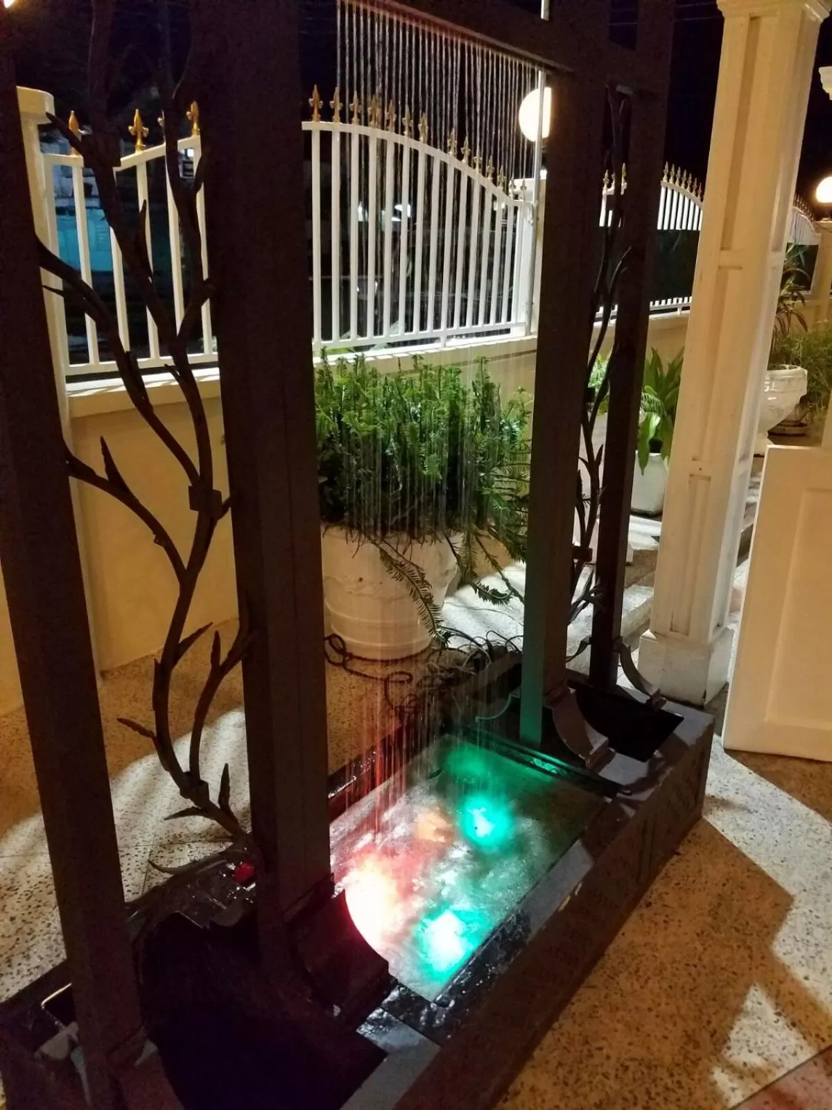 Property building, View in El Dorado Inn