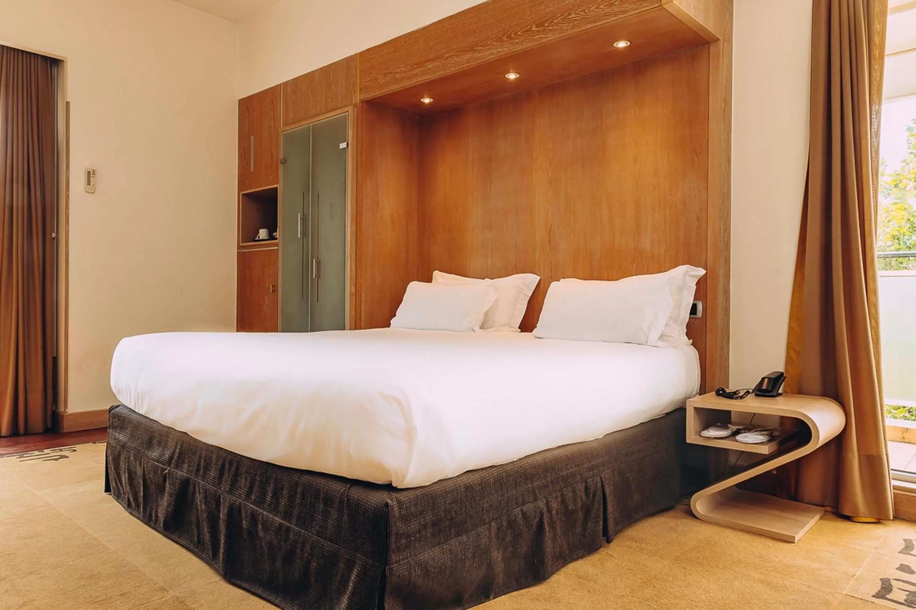 Bed in Hilton Garden Inn Rome Claridge