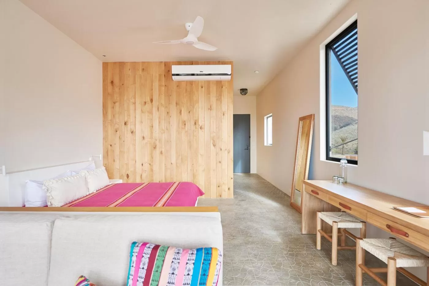 Bed in Hotel San Cristobal Adults 15+