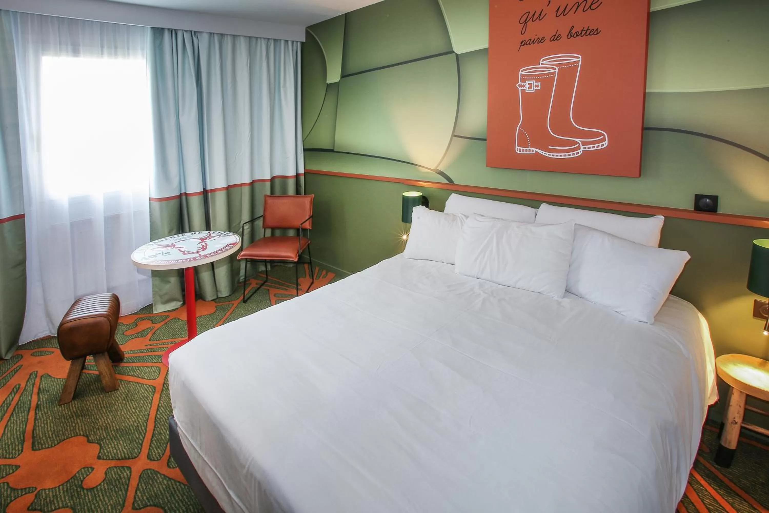 Bed in Ibis Styles Lisieux Normandie