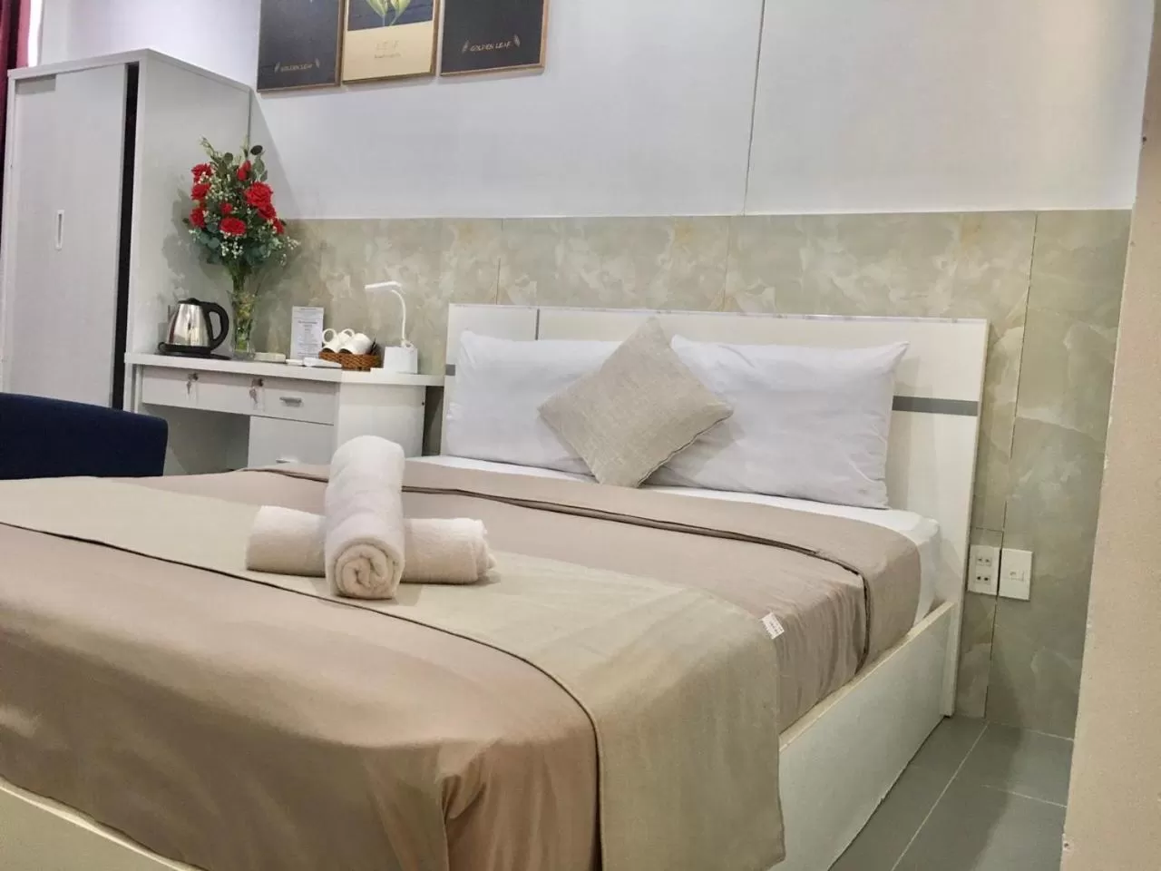 Bed in SaiGon CoZy Hotel "241 Pham Ngu Lao Street''