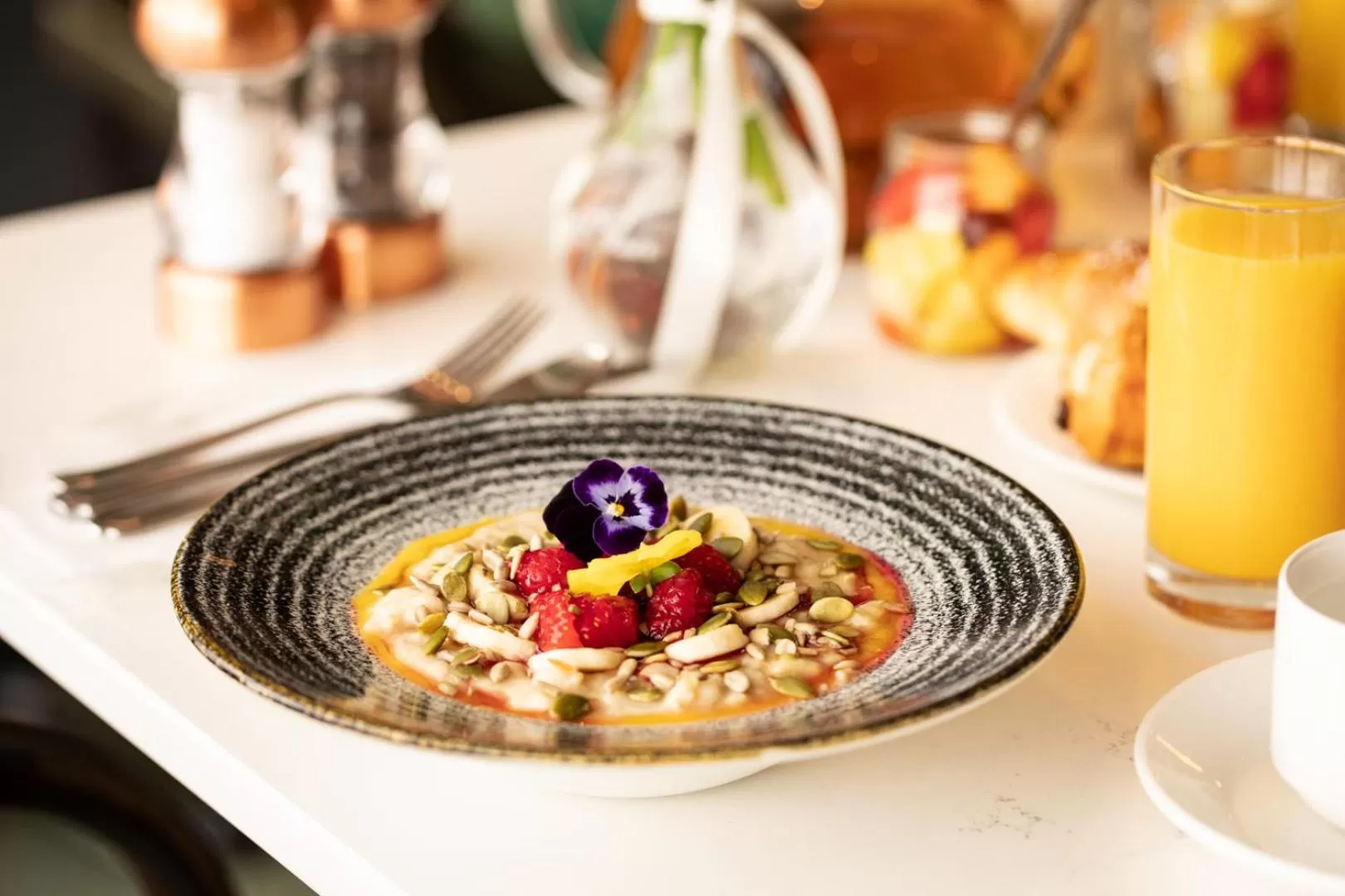 Breakfast in The Metropole Hotel Cork