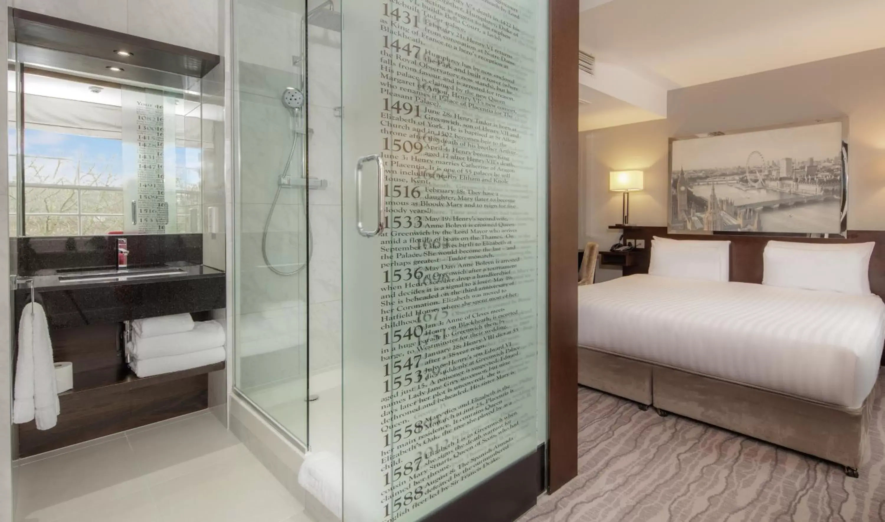 King Guest Room in Doubletree By Hilton London - Greenwich King Guest Room in Doubletree By Hilton London - Greenwich