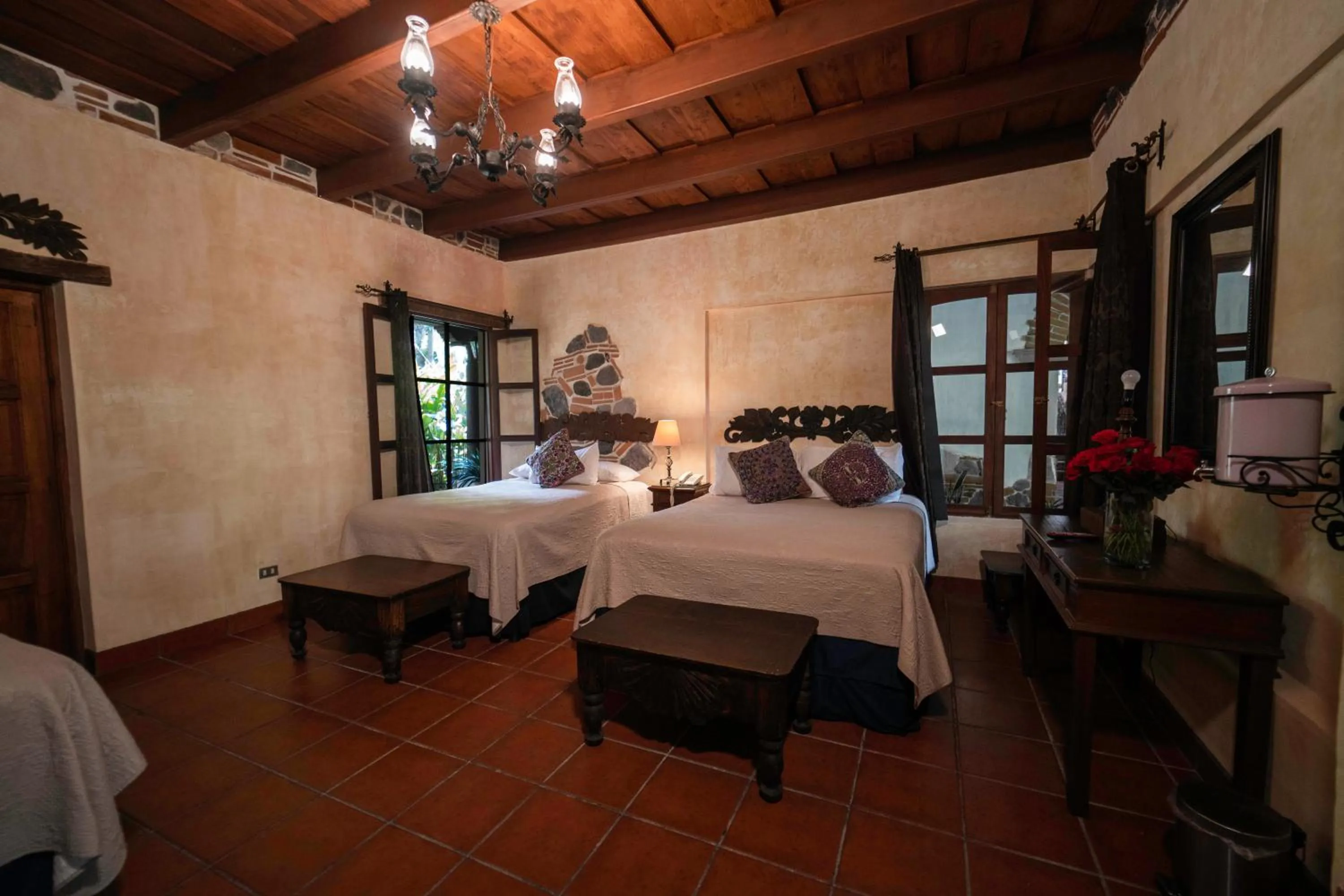 Quadruple Room in Hotel Real Plaza