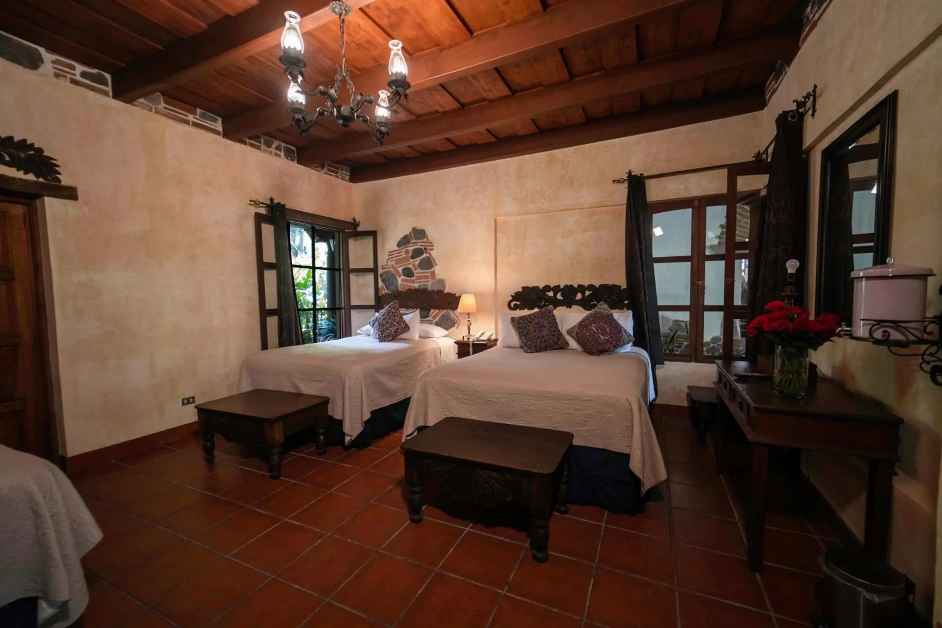 Quadruple Room in Hotel Real Plaza Quadruple Room in Hotel Real Plaza