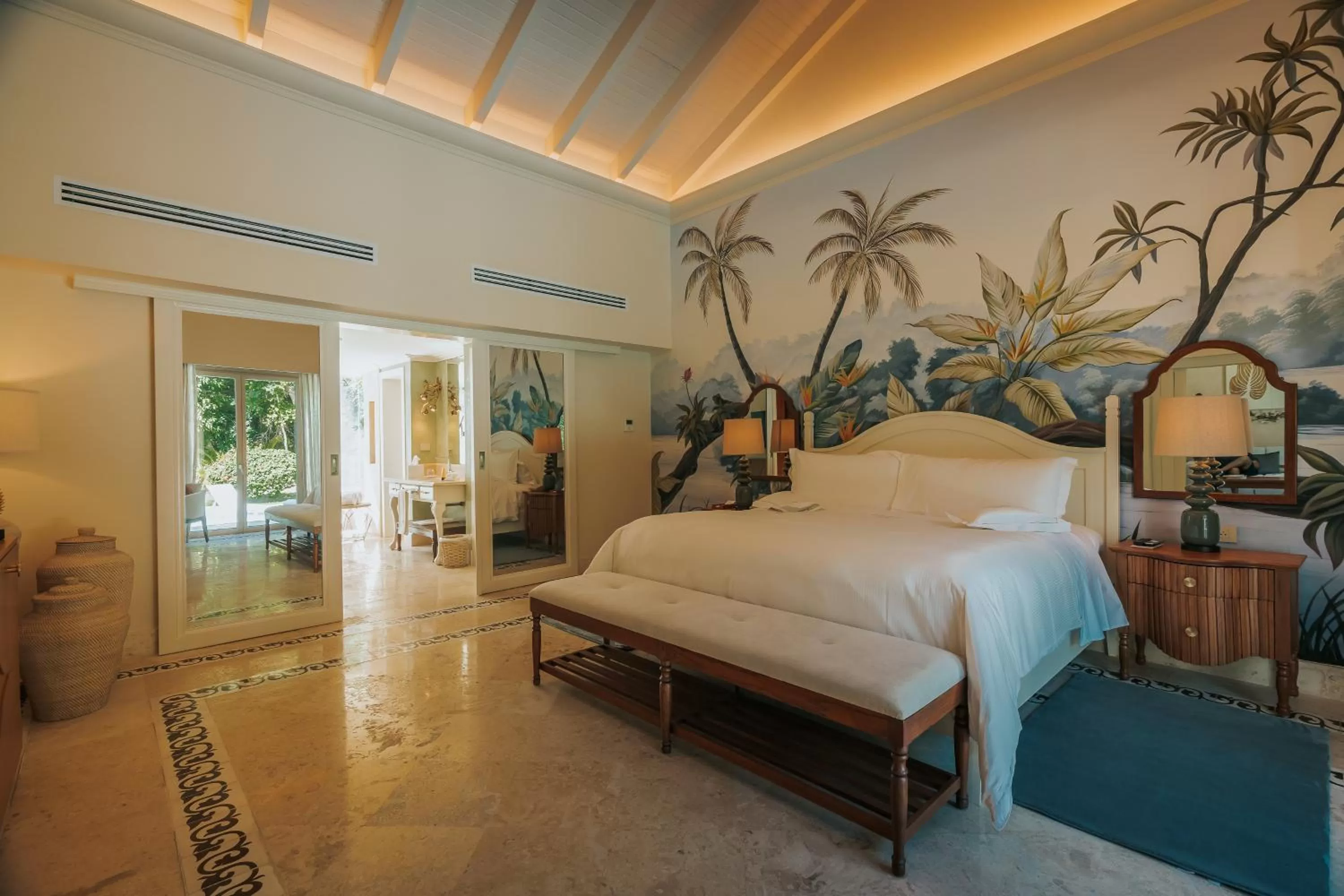 Bed in Eden Roc Cap Cana