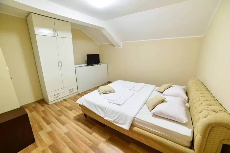 Bedroom, Bed in Motel Centar