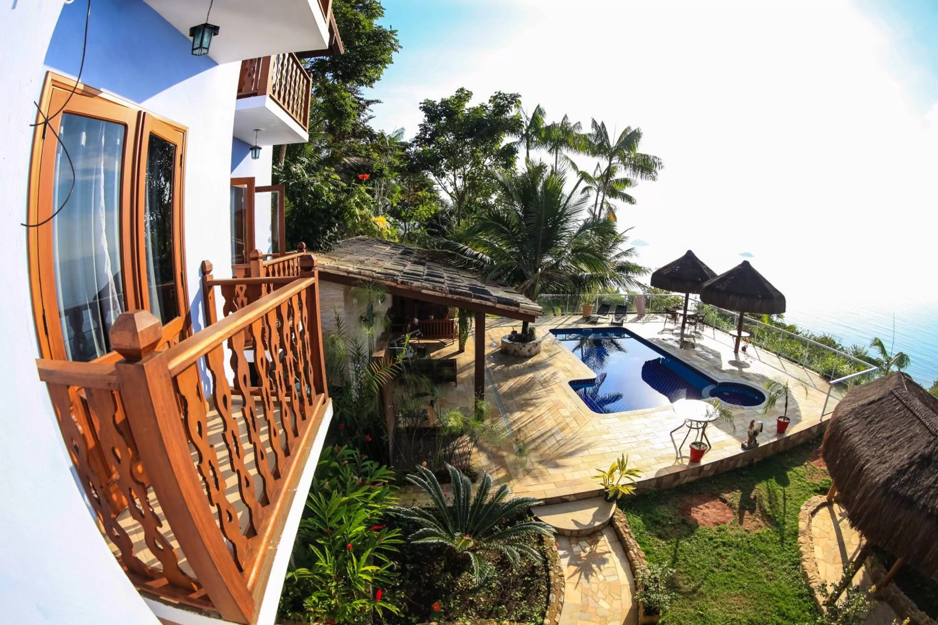 Pool view in Pousada Recanto de Paraty