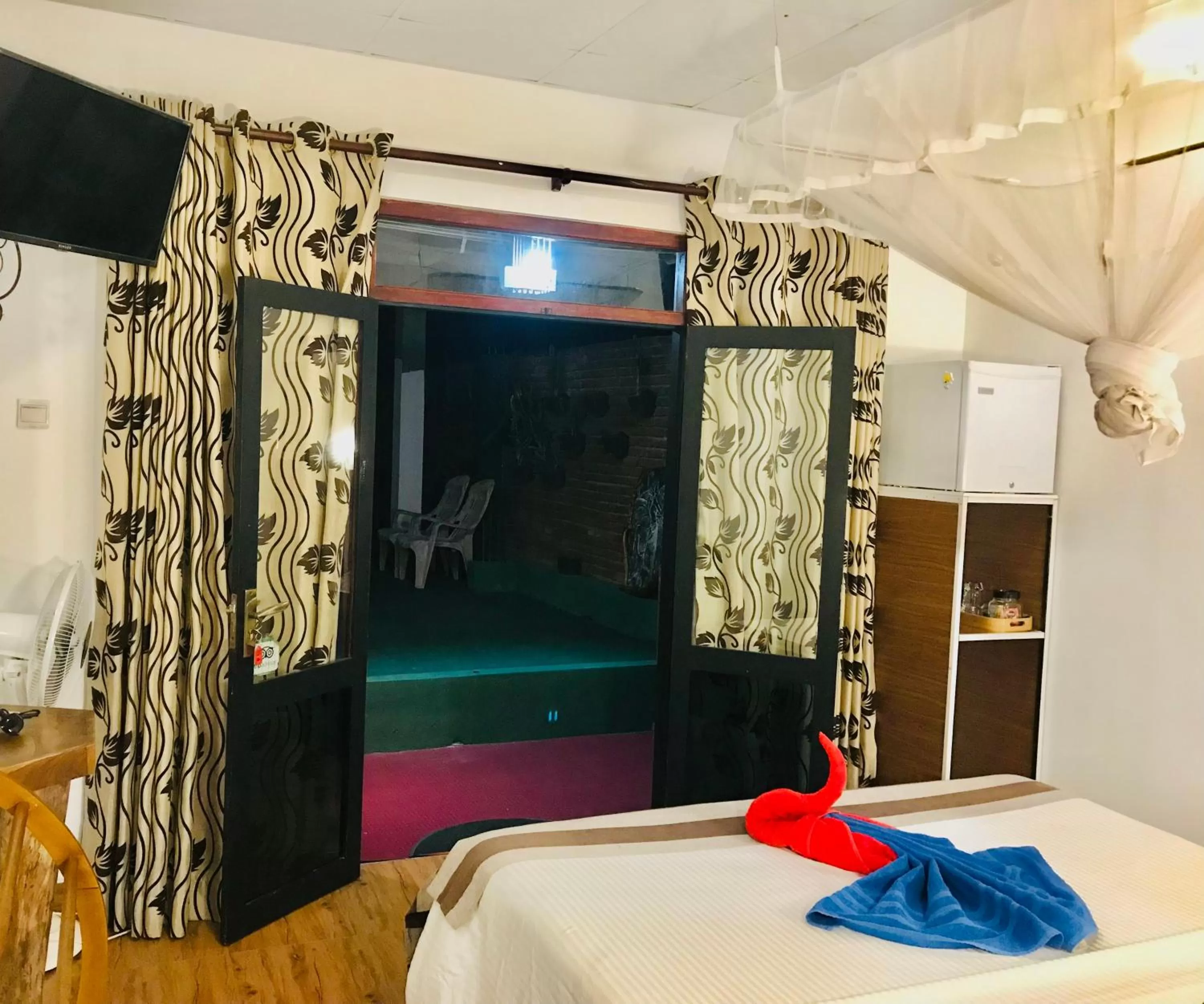 Bed in Ella HIDE VIEW