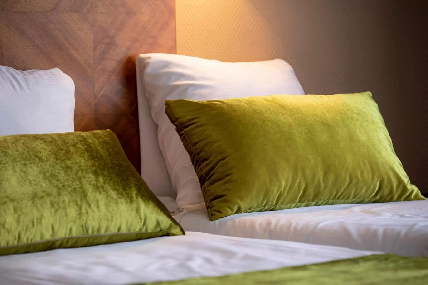 Bed in The Alfred Hotel