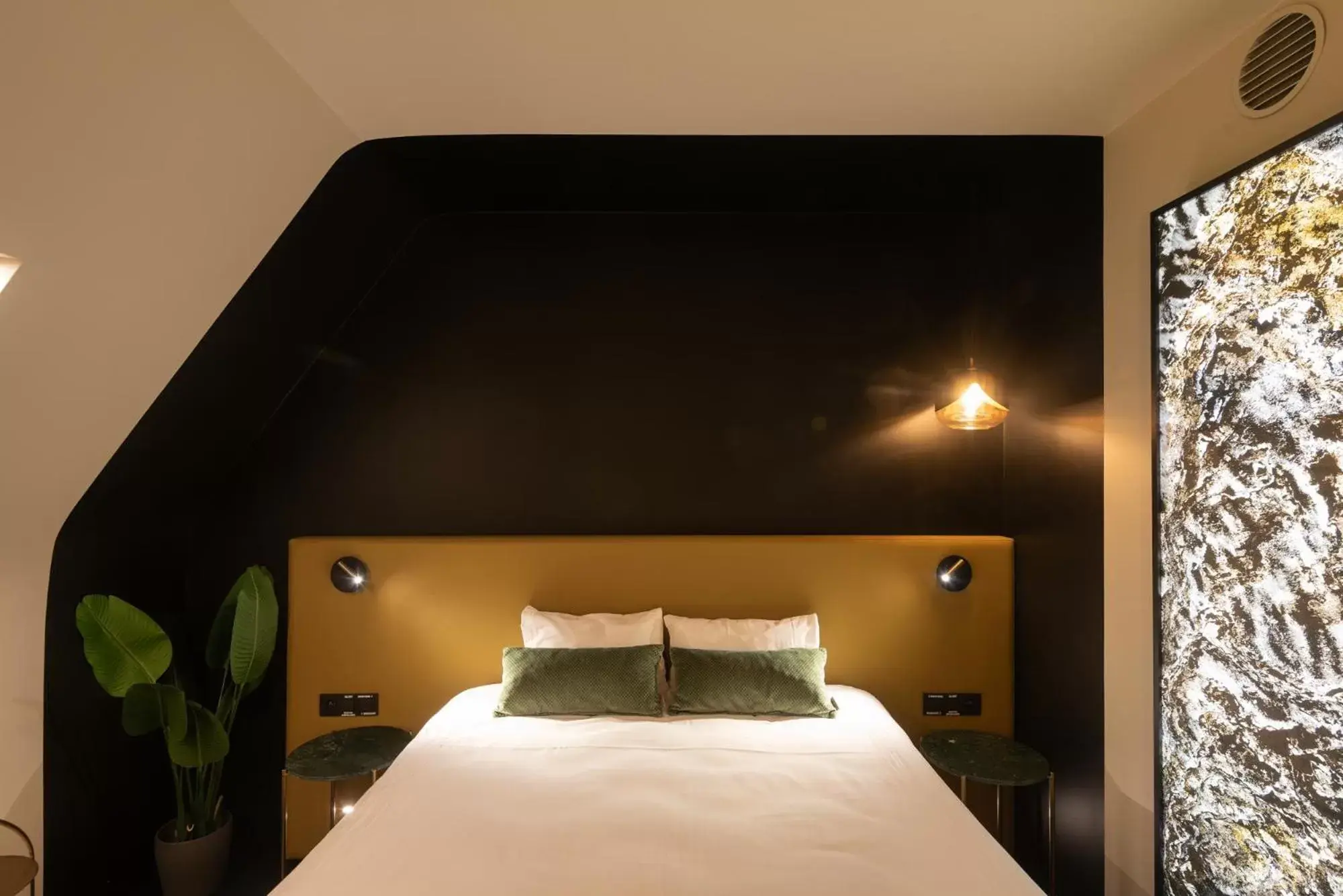 Cozy Double Room - single occupancy in Ariane Hotel Cozy Double Room - single occupancy in Ariane Hotel