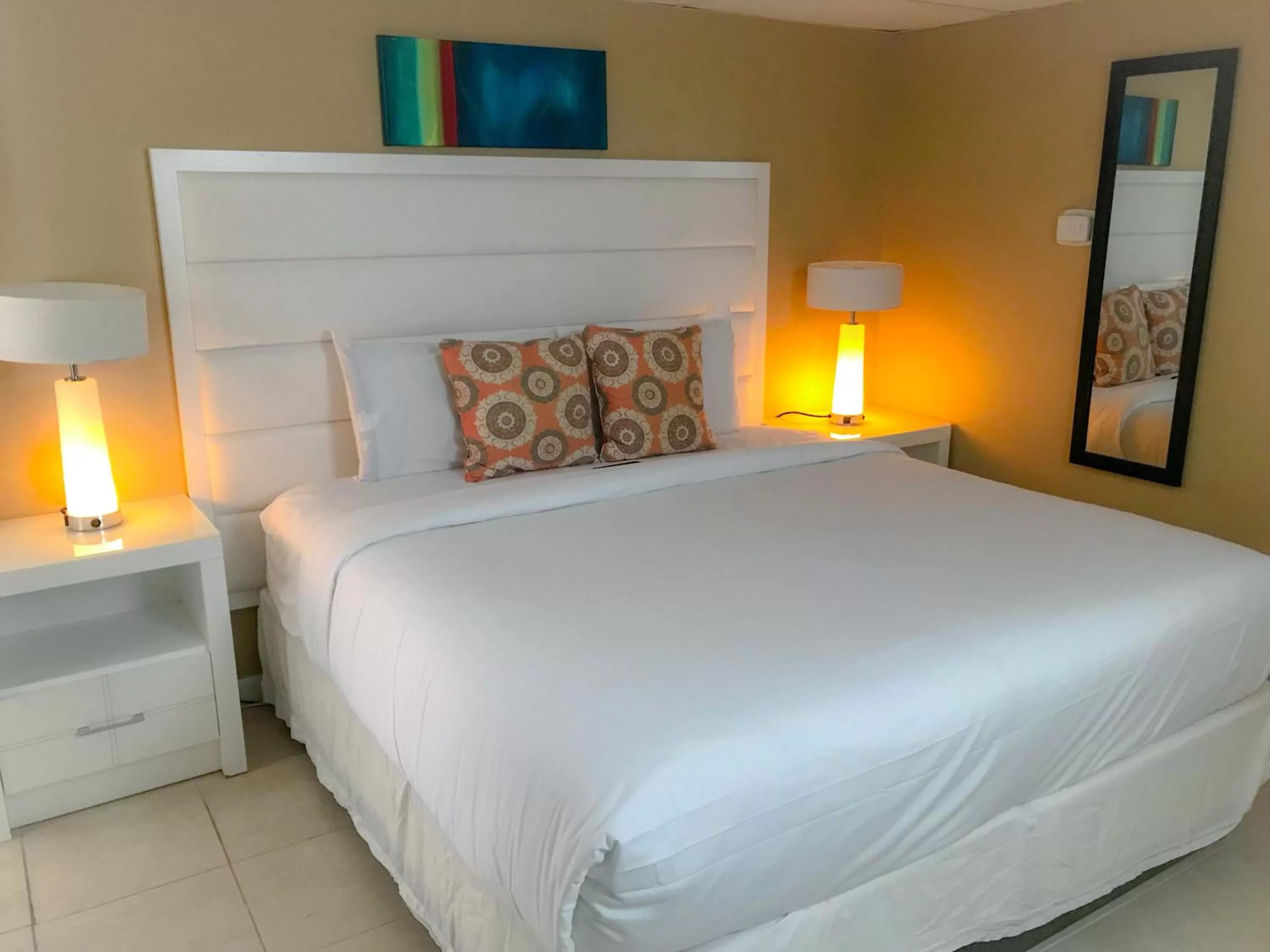 Haven Hotel - Fort Lauderdale Airport & Cruise Port