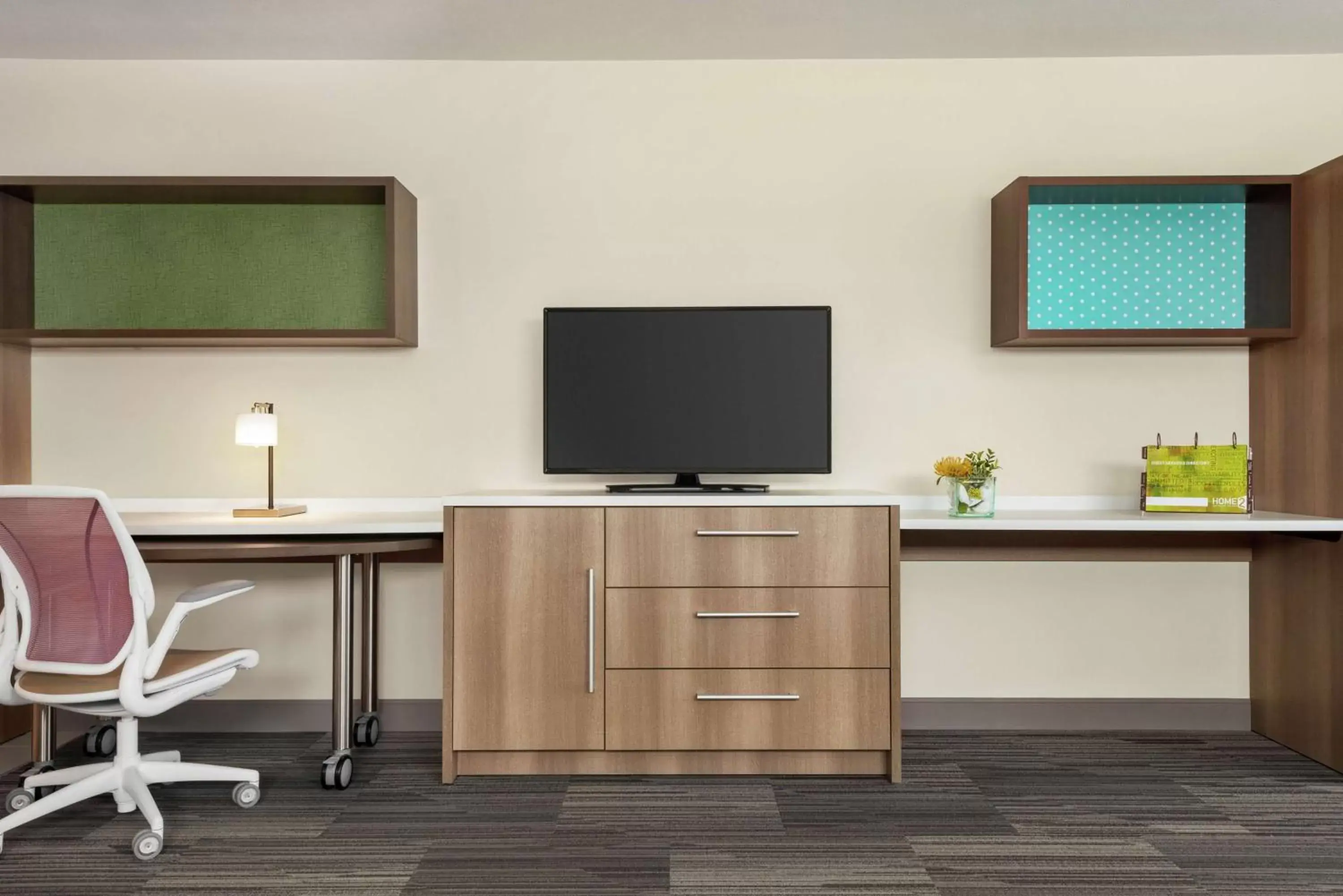 Queen Studio - Mobility Access/Non-Smoking in Home2 Suites By Hilton Bismarck Queen Studio - Mobility Access/Non-Smoking in Home2 Suites By Hilton Bismarck