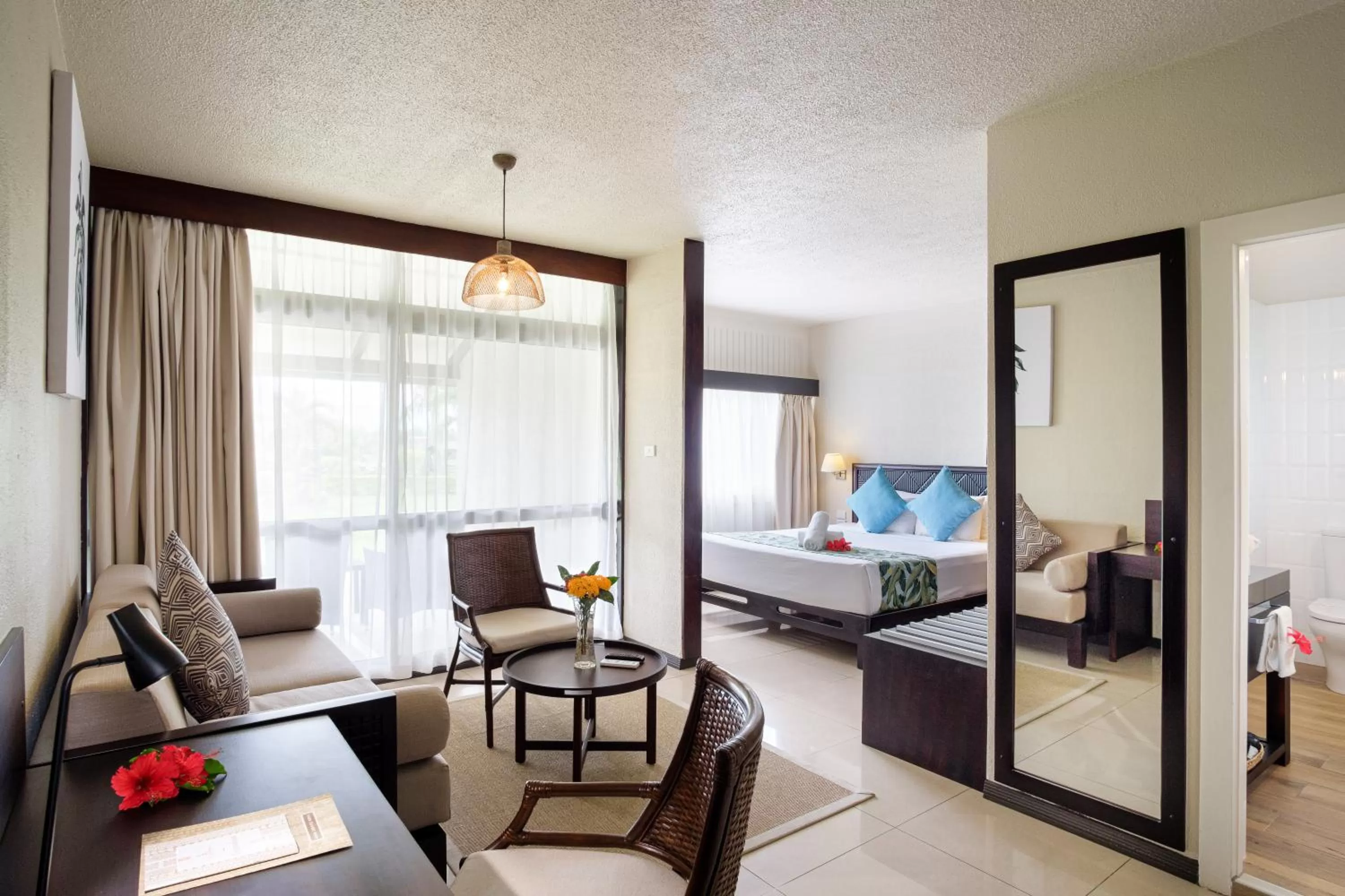 Living room in Fiji Gateway Hotel