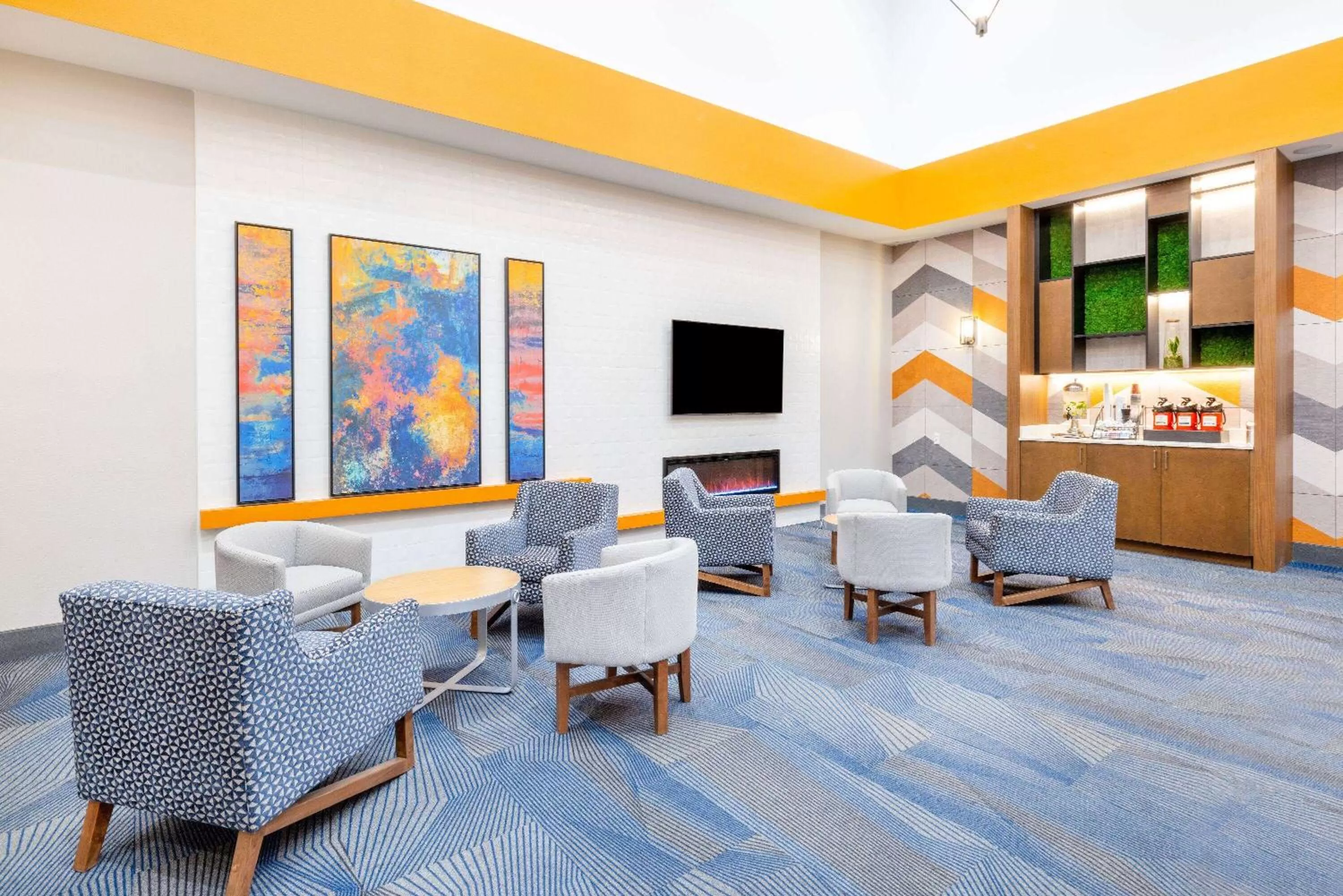 Kitchen or kitchenette in La Quinta by Wyndham St. George