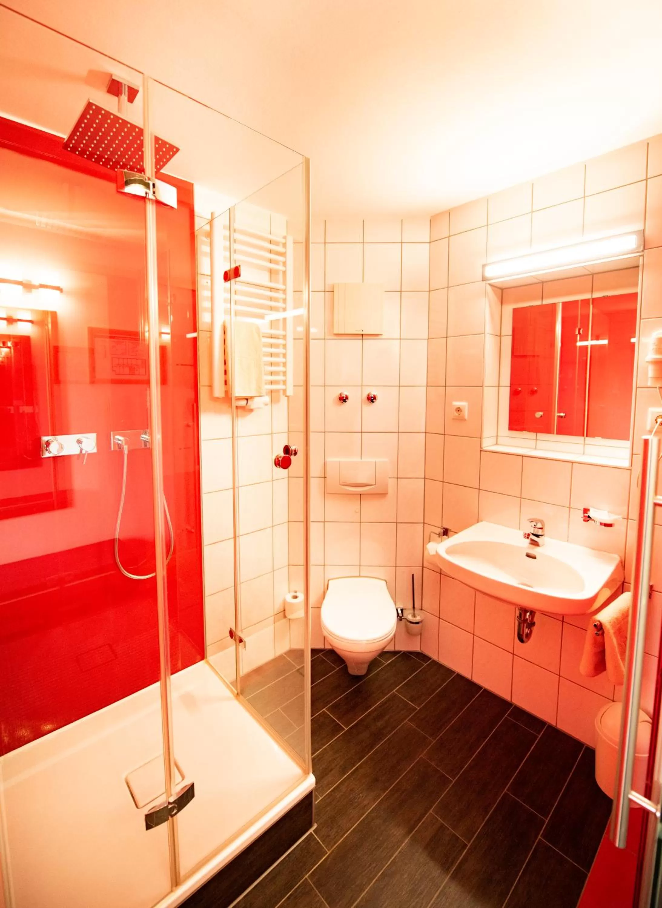 Bathroom in Stadthotel Giengen