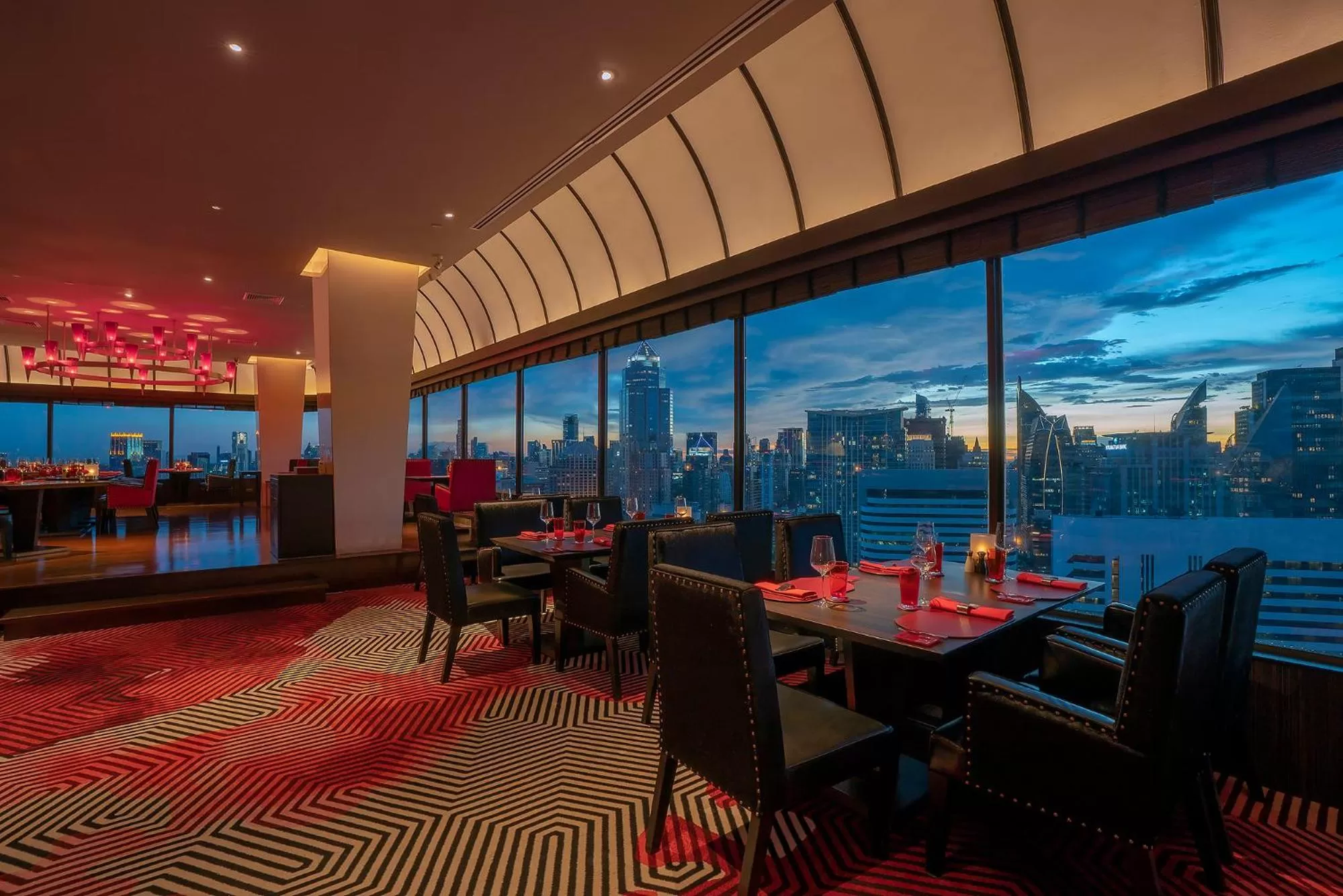 Restaurant/places to eat in The Landmark Bangkok