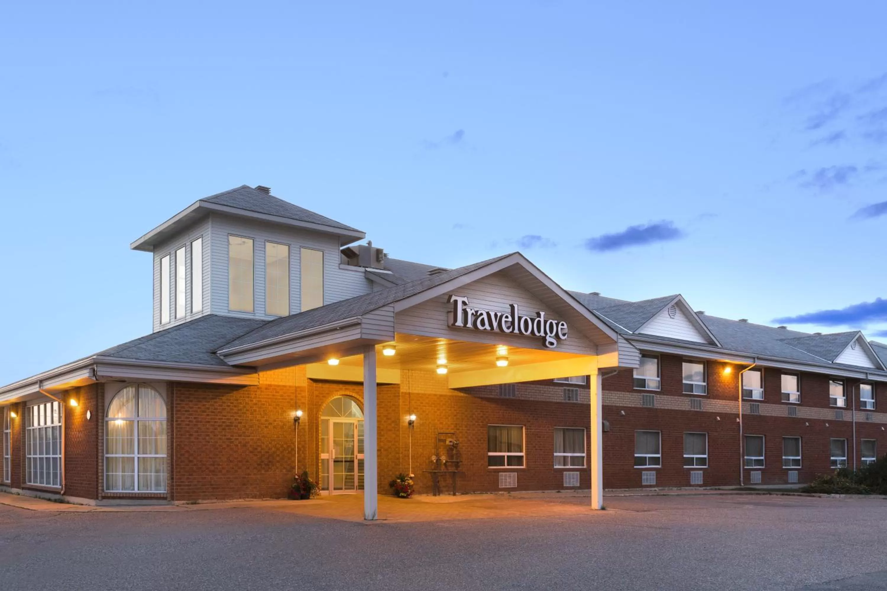 Property building in Travelodge by Wyndham Timmins