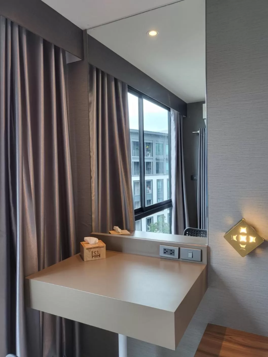 hair dresser in S3 Siam Bangkok Hotel