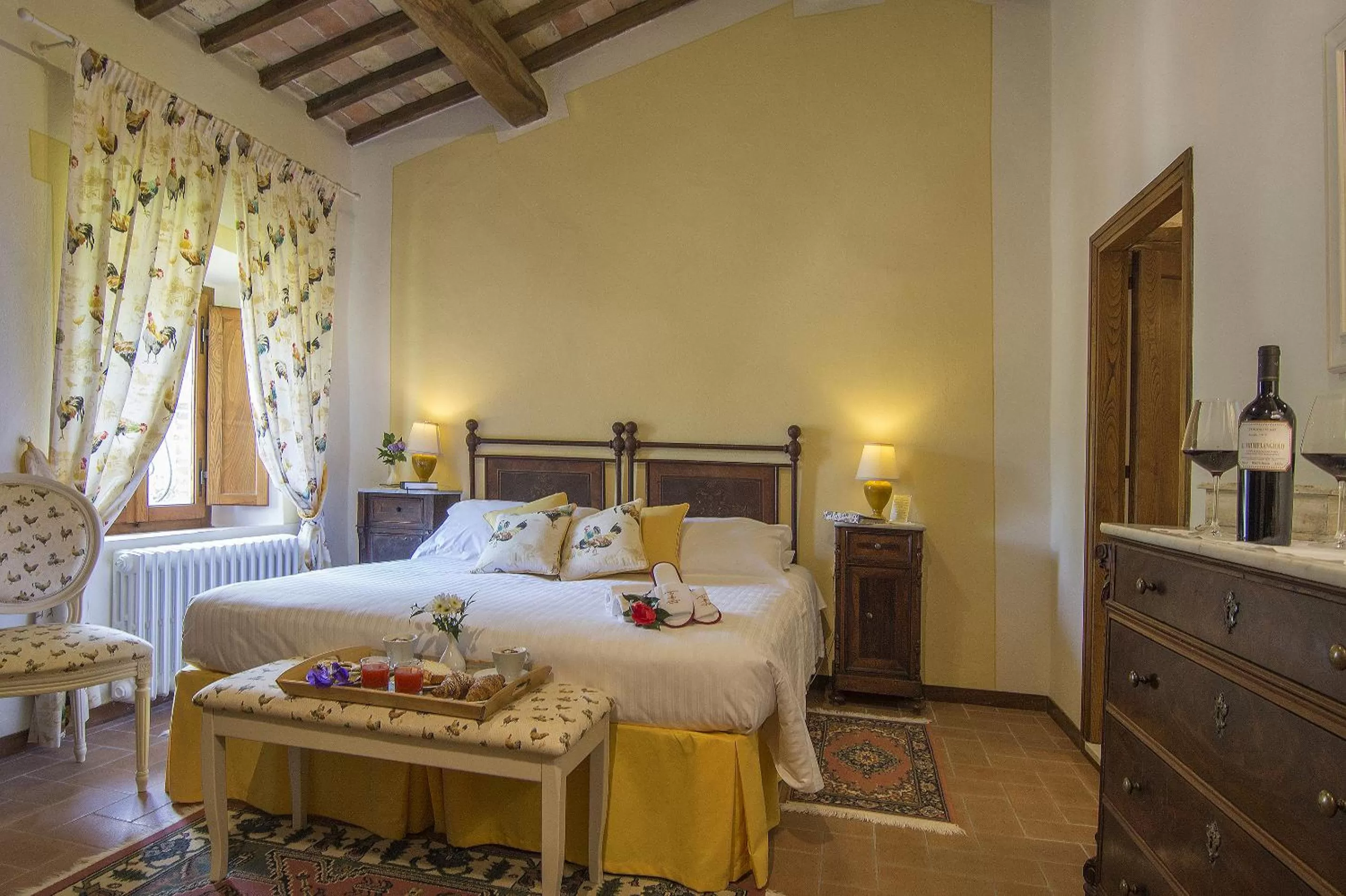 Bedroom, Bed in Hotel Belvedere Di San Leonino