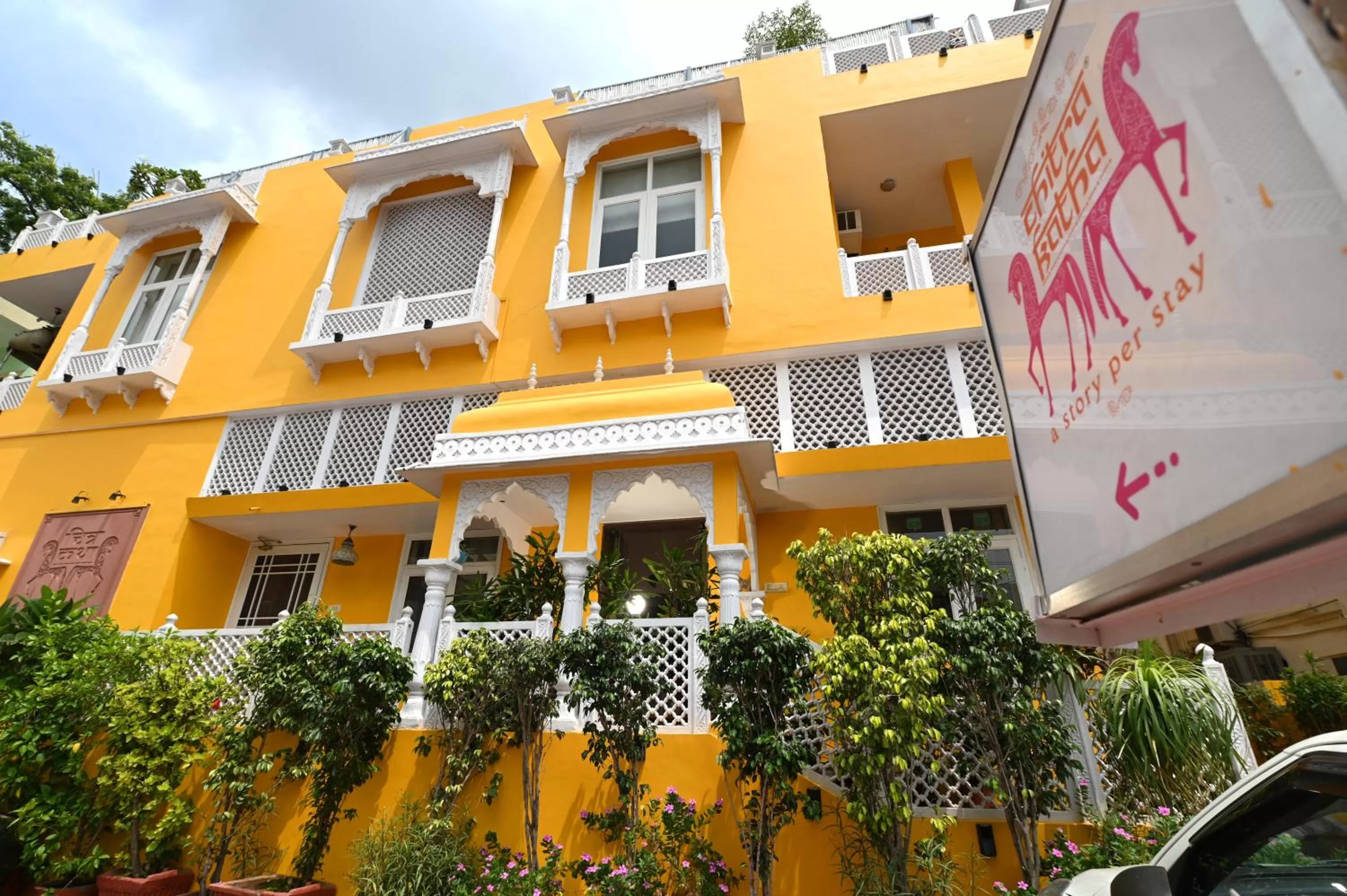 Property building in Chitra Katha - A Story Per Stay