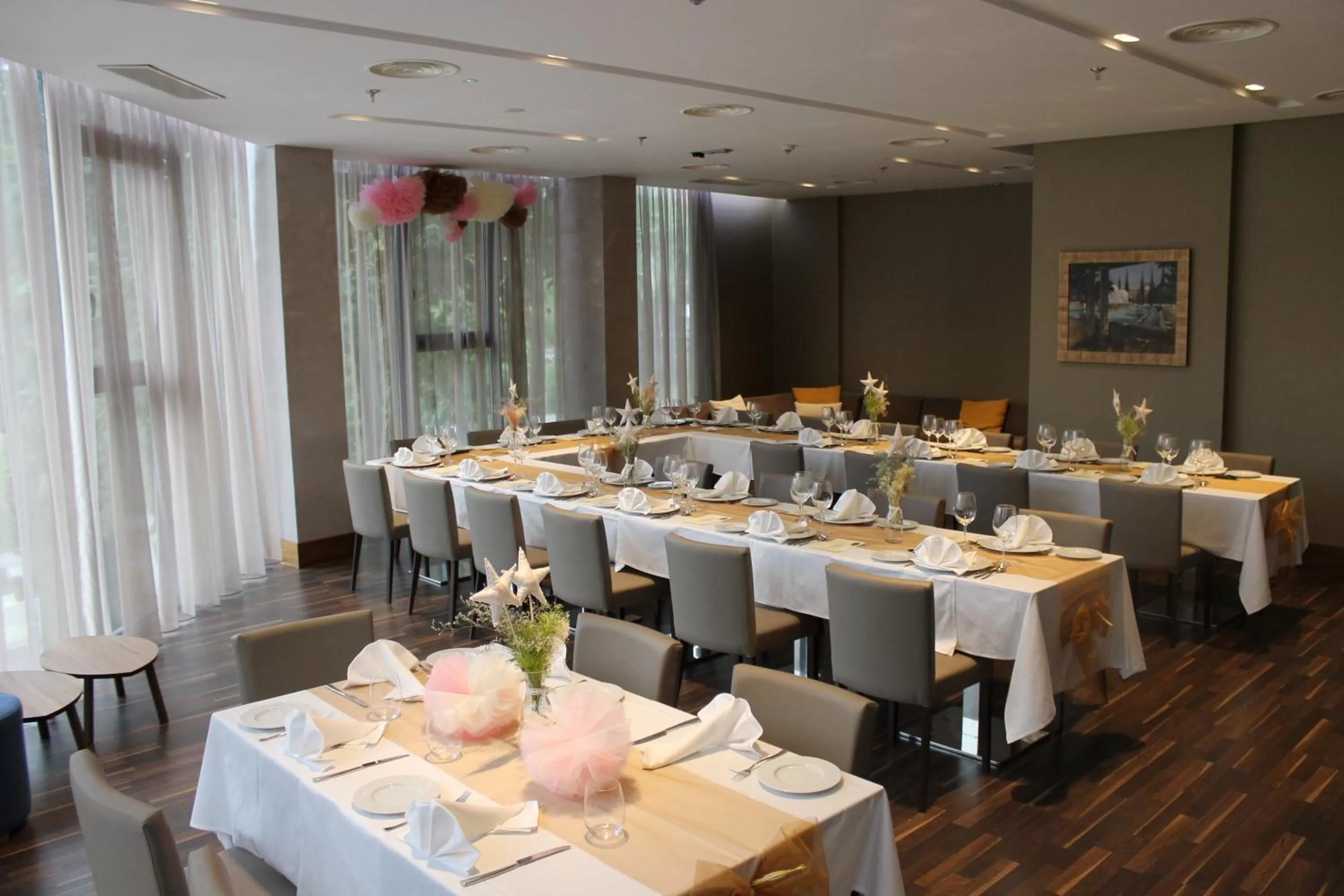 Restaurant/places to eat in Hotel Santa Eulalia