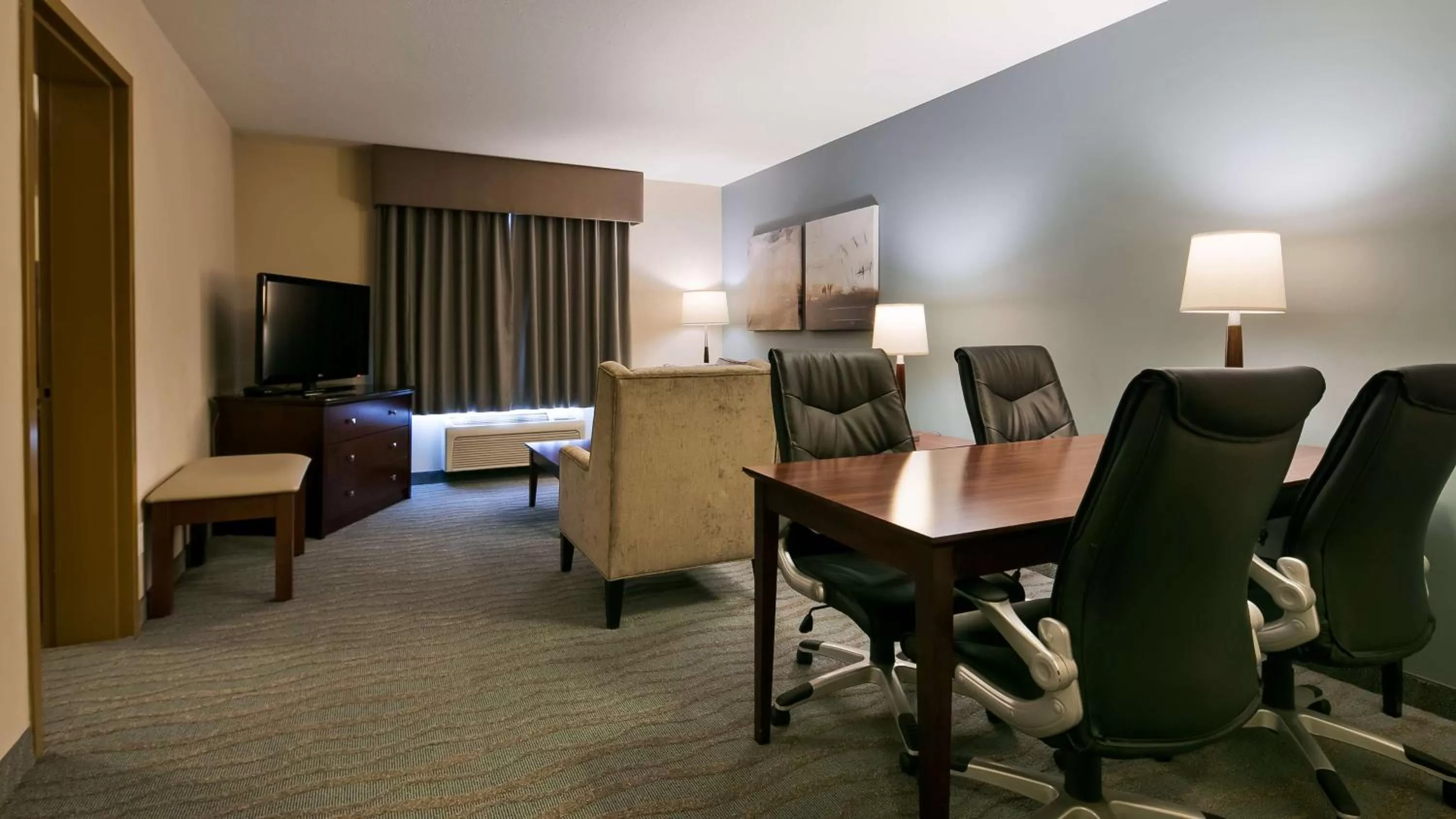 Executive King Suite with Sofa Bed - Non-Smoking in Best Western Rocky Mountain House