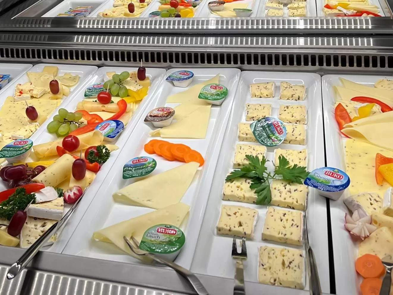 Buffet breakfast in Hotel Thüringenschanze