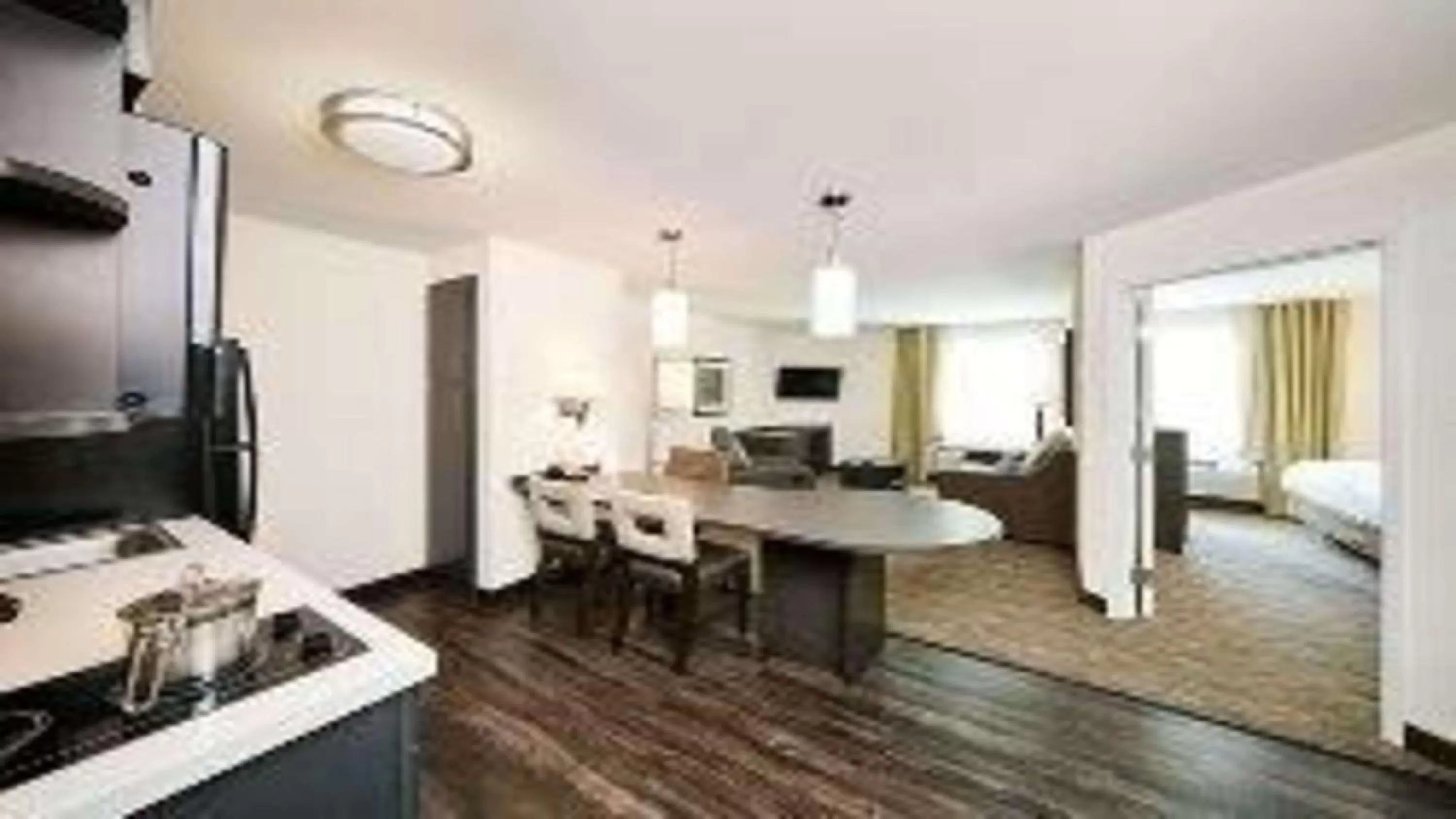 Photo of the whole room in Sonesta Simply Suites Houston Galleria Medical Center