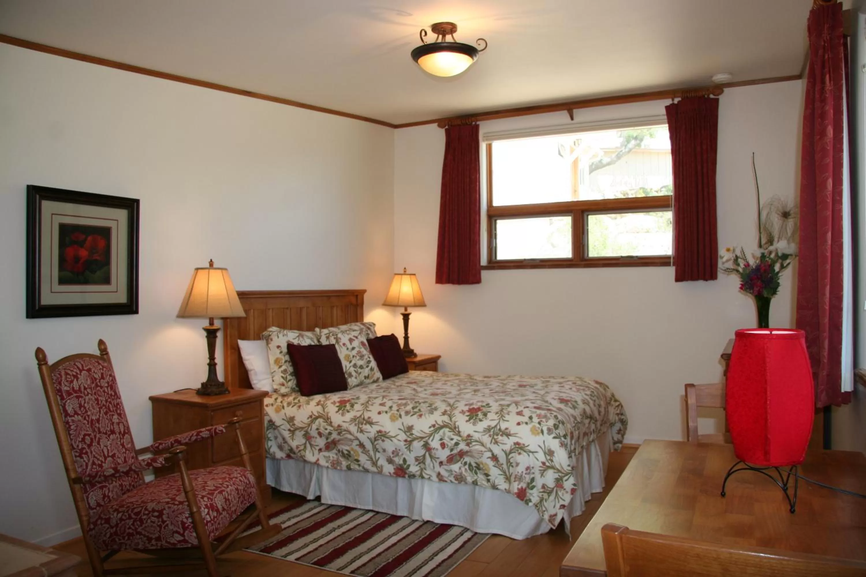 Bedroom, Bed in Ojai Retreat & Inn