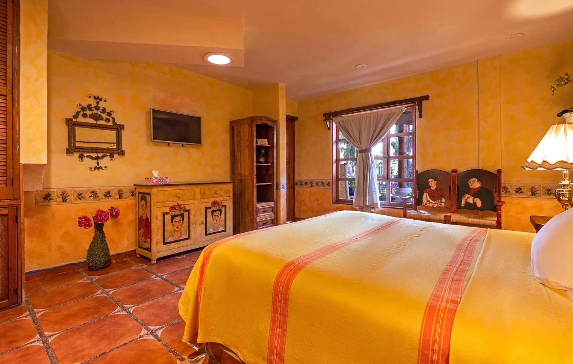 Photo of the whole room, Bed in Eco Hotel Ixhi