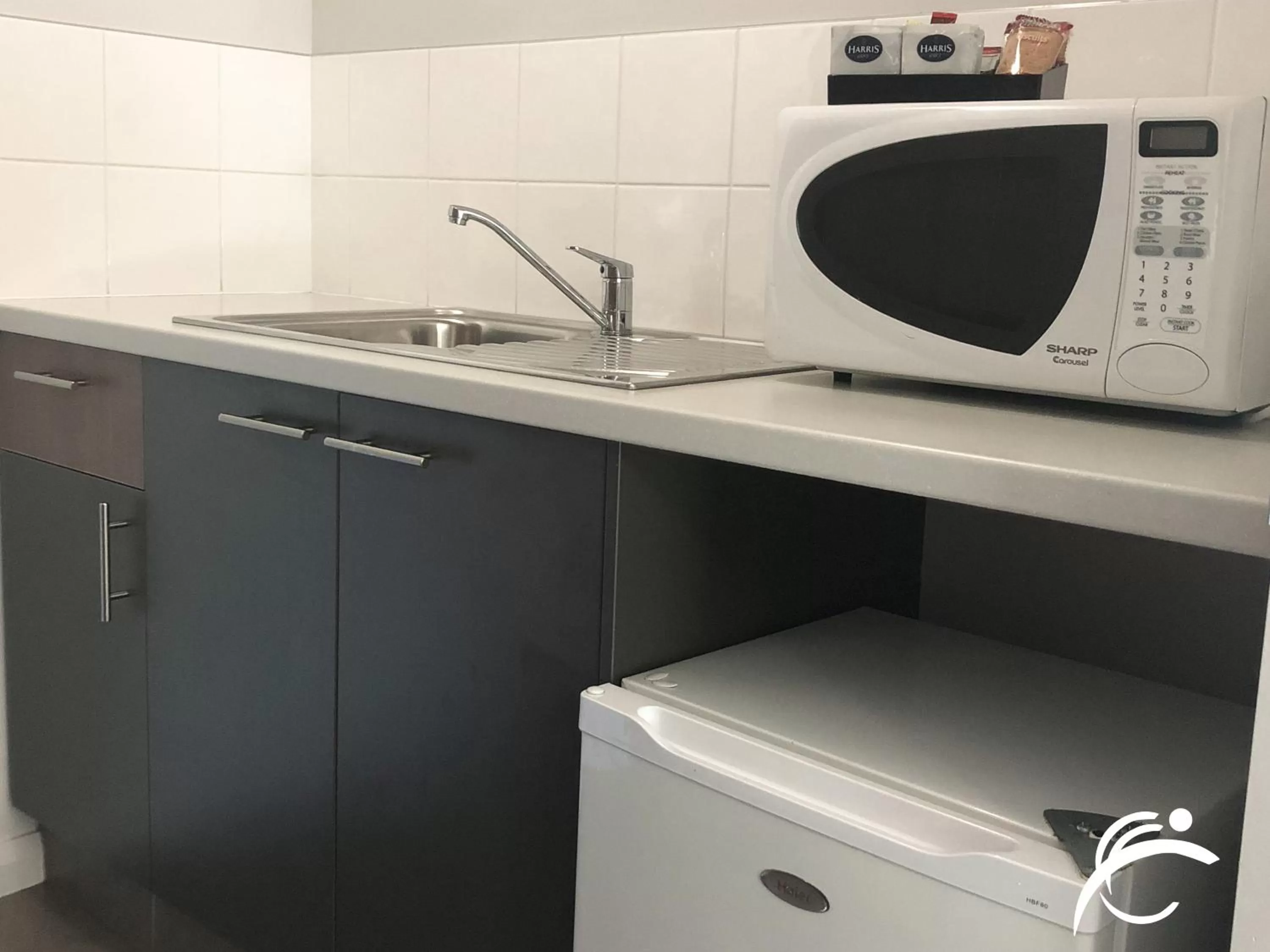 Kitchen or kitchenette in Coro Club Motel