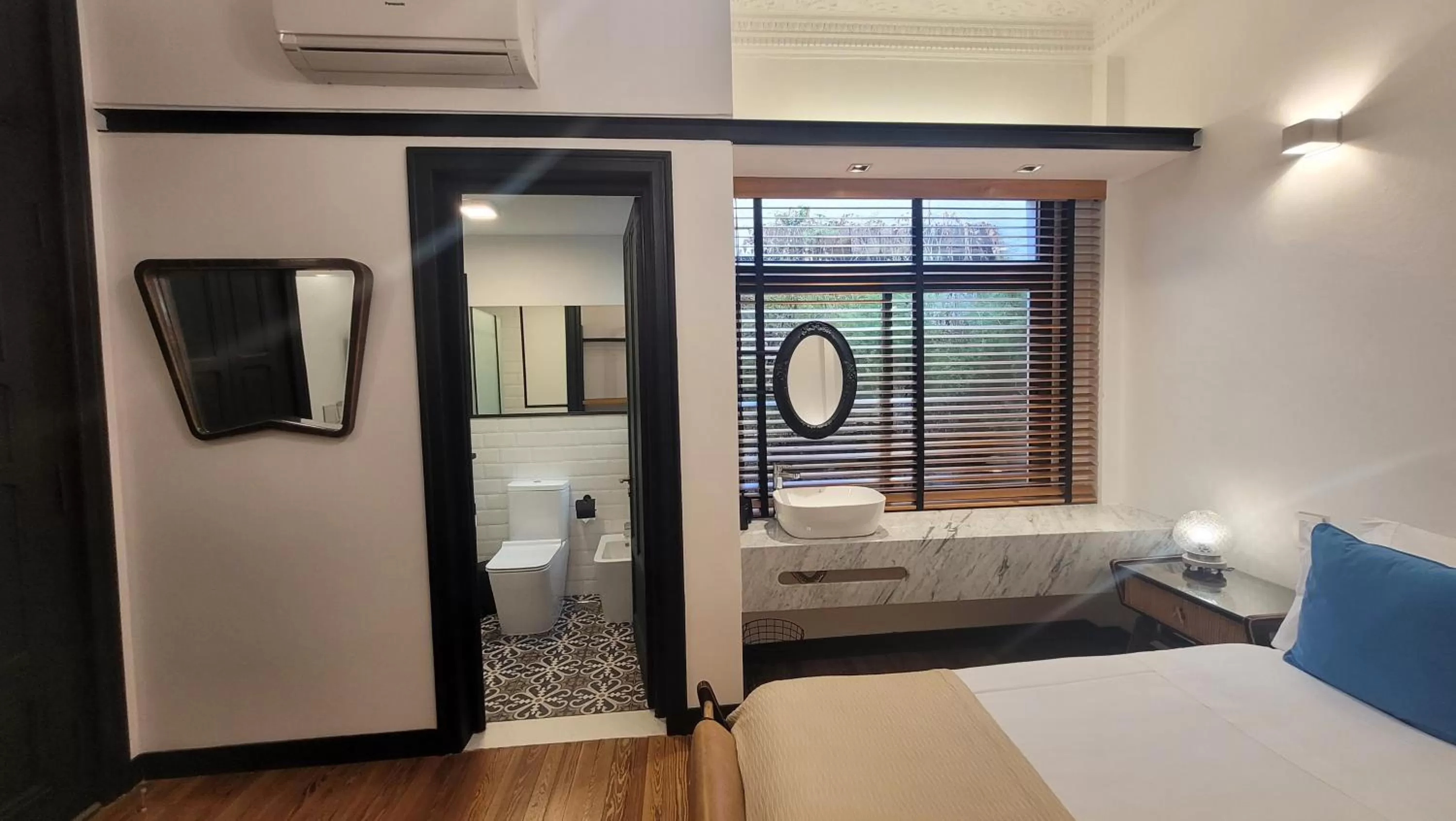 Bed, Bathroom in FAUNA Montevideo